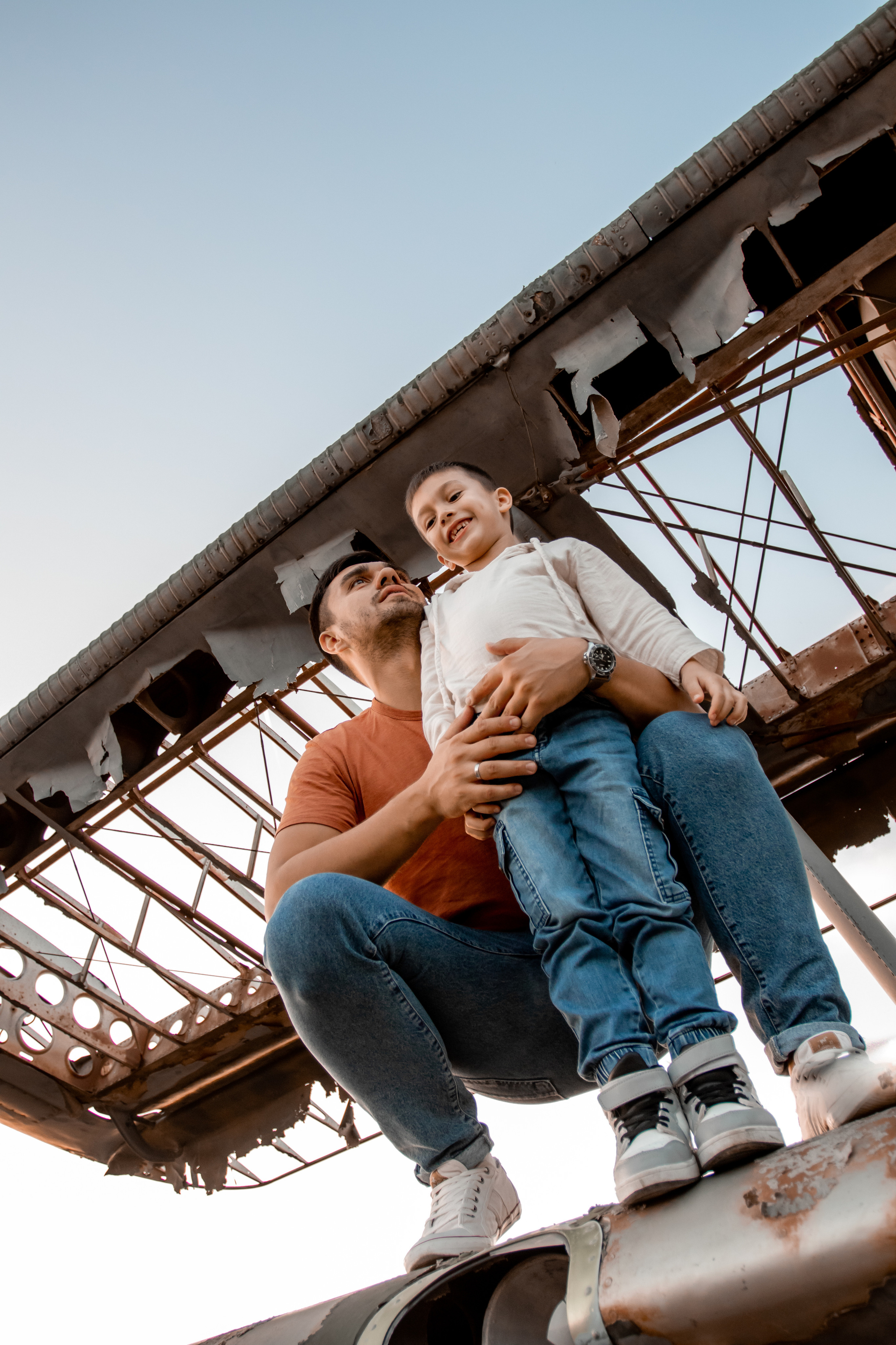 Папа и сын. Главная