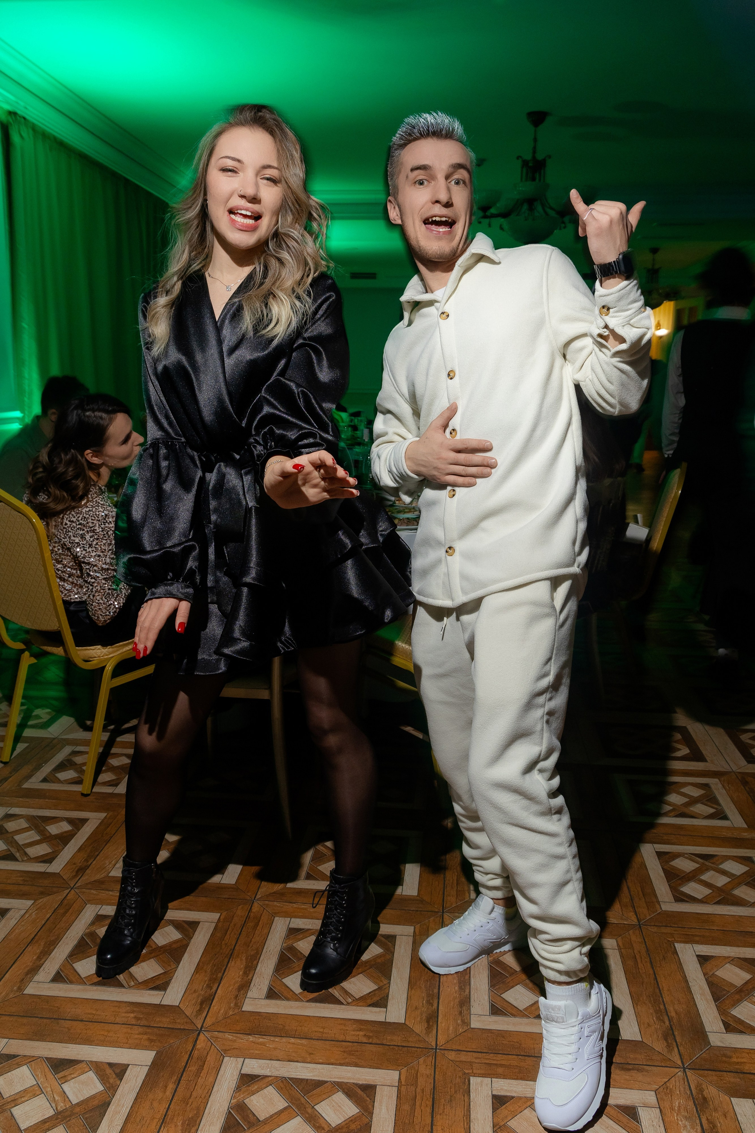 Корпоративная фотосъемка для кафе GARAGE | Новый год 2025 | Минск. Свадебный фотограф в Минске/Беларуси Сергей Спиридонов