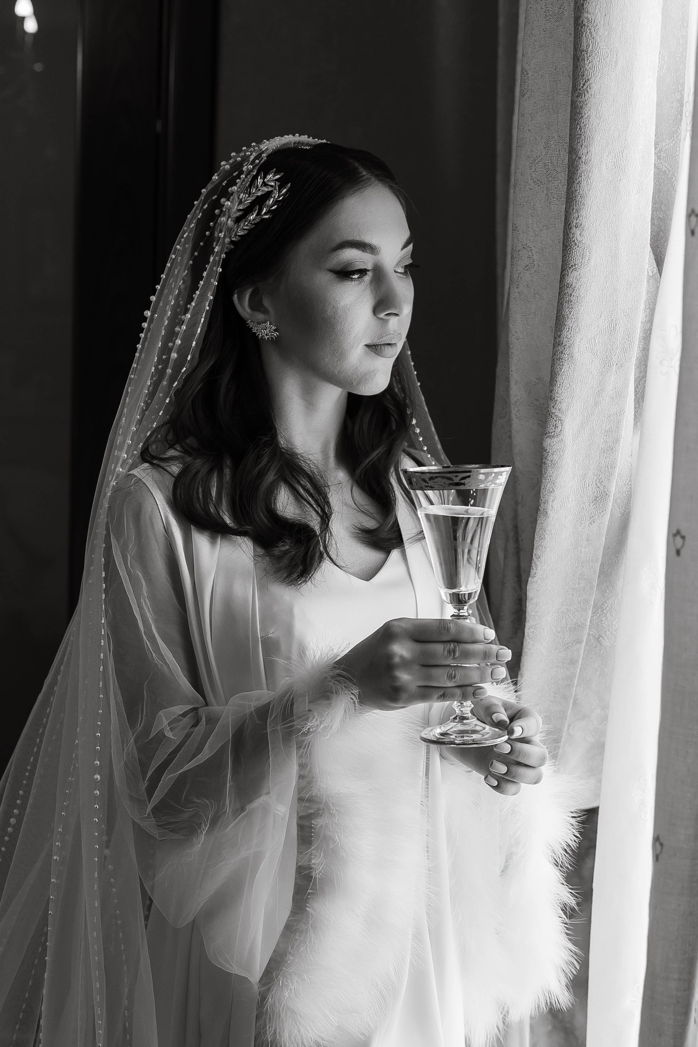 Милана и. Видеосьемка, фотосьемка свадеб, юбилеев, утренников в Краснодарском кр