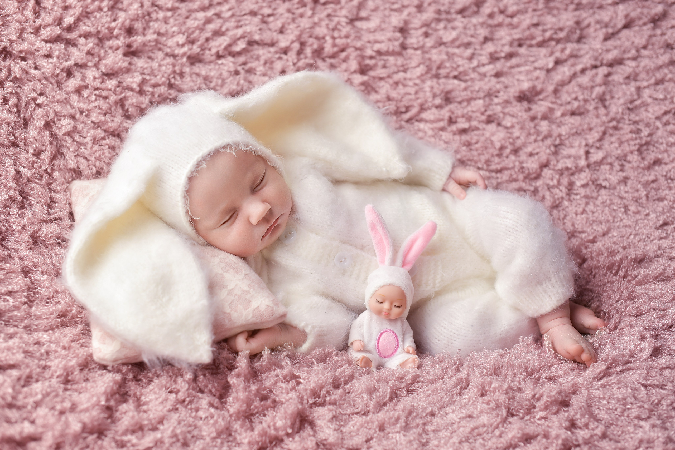 Девочки. Елена Комиссарова-фотограф новорожденных в г. Иваново