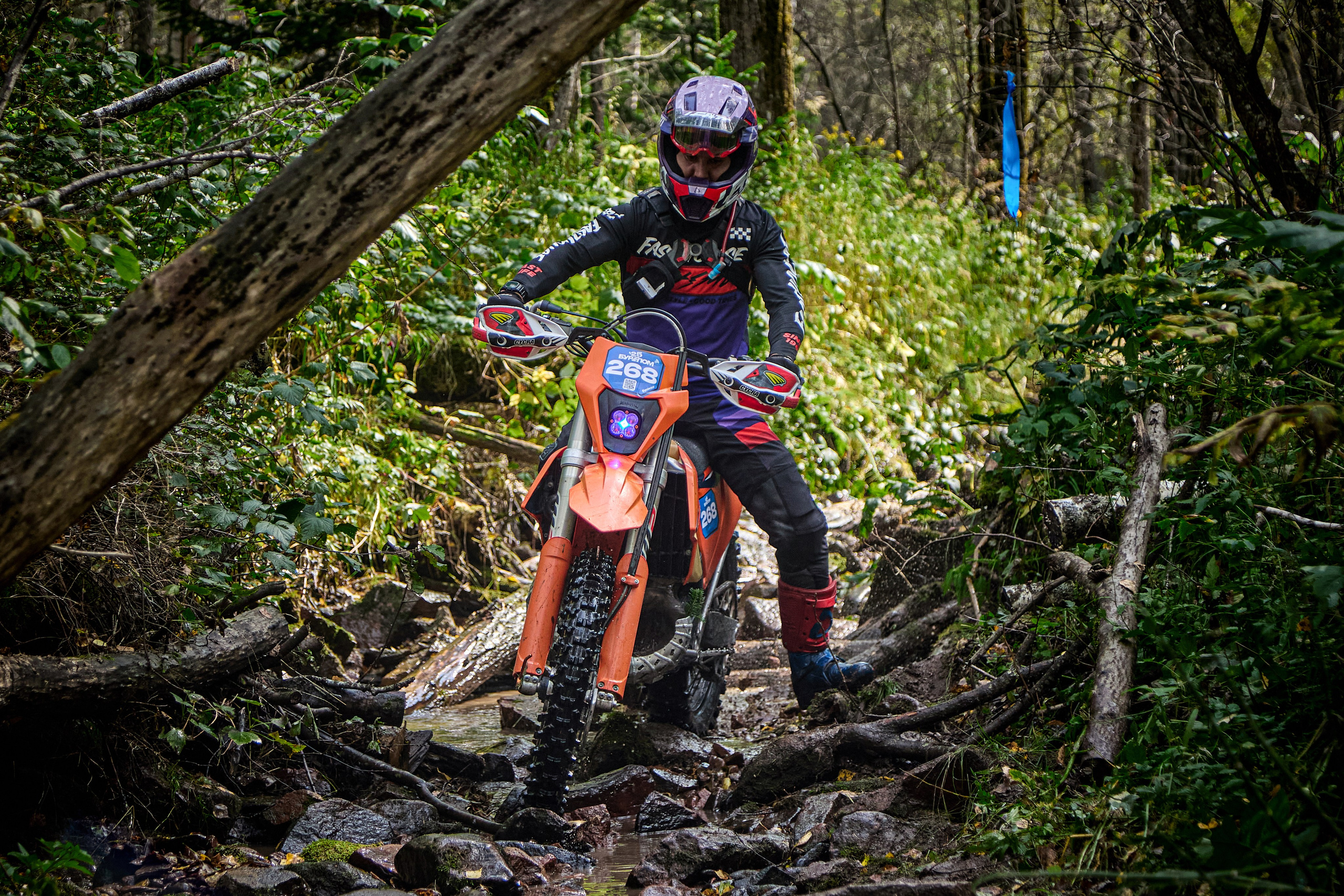 БУРЕЛОМ 2025 чемпионат Сибири по Эндуро. Фотограф Москва Concerts photo / Fashion photо