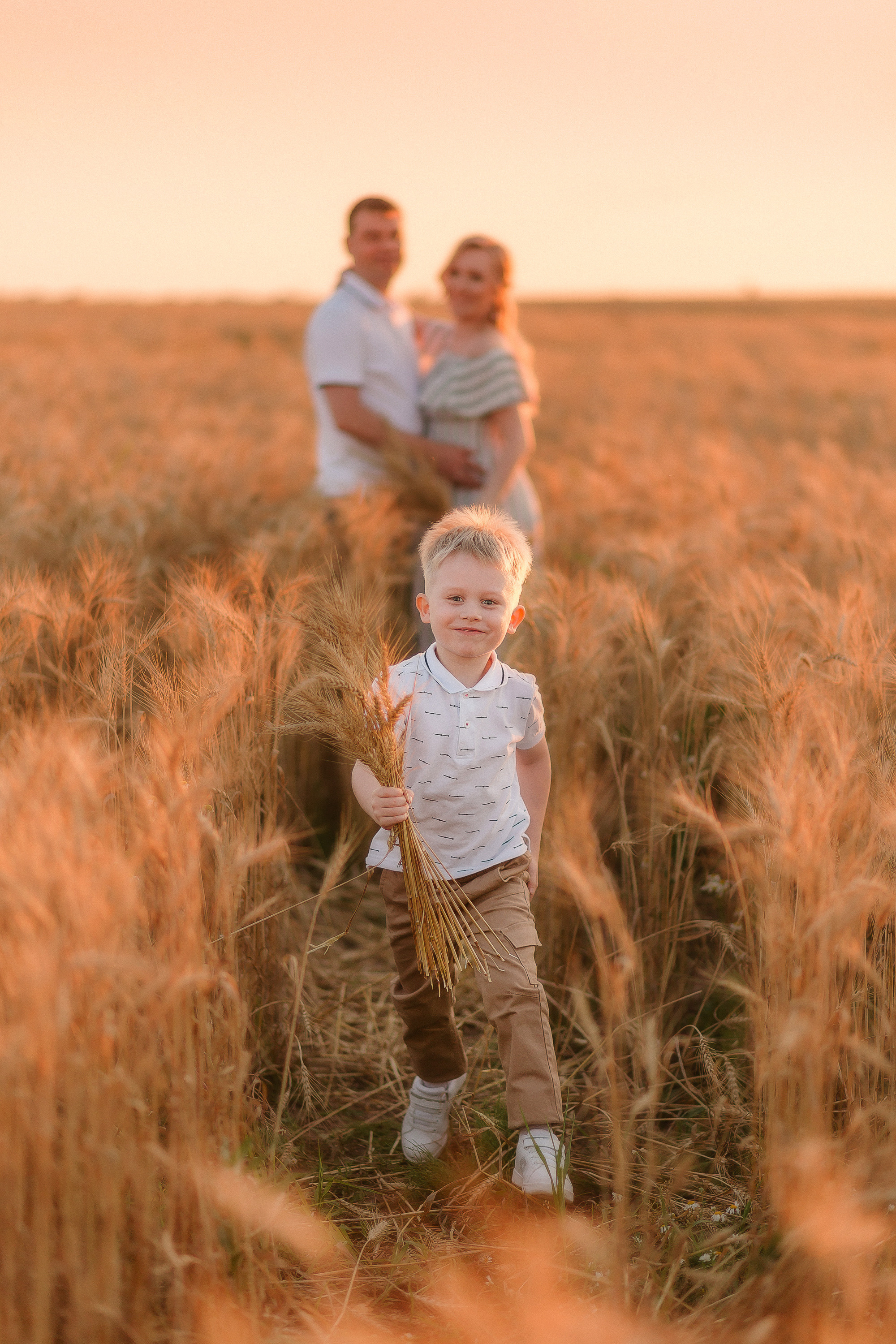 Семейная фотосессия на природе. Фотограф в Чебоксарах Ситулина Наталья