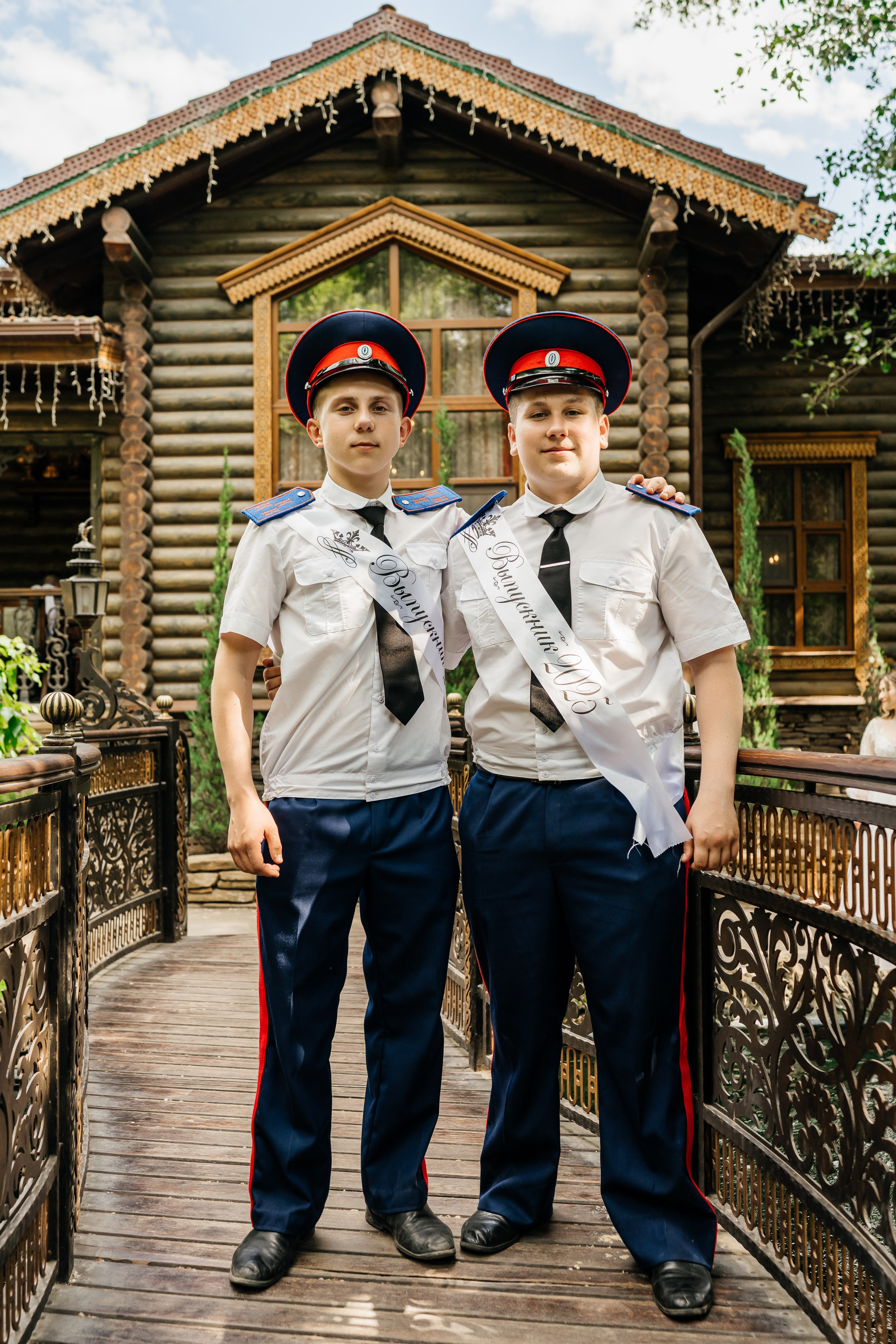 Школьники-кадеты в парке Лога. Фотограф в Каменске-Шахтинском Ольга Сагал