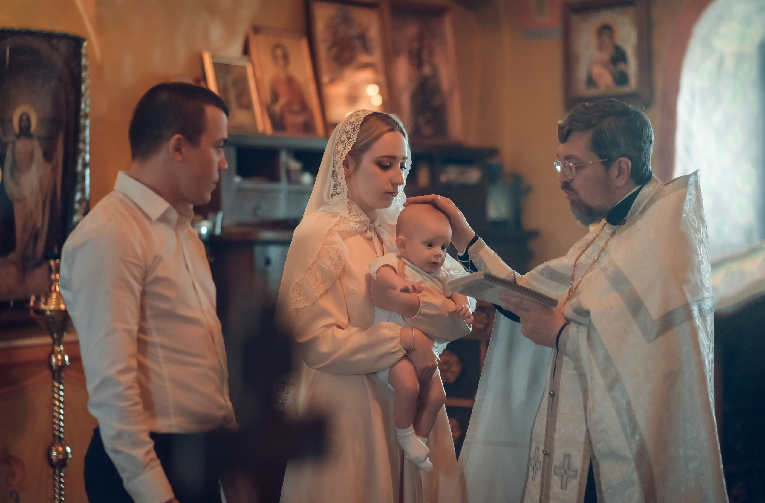 Таинство Крещения Спасо-Преображенский храм (Спаса на Яру). Семейный фотограф Олеся Батурина Рязань