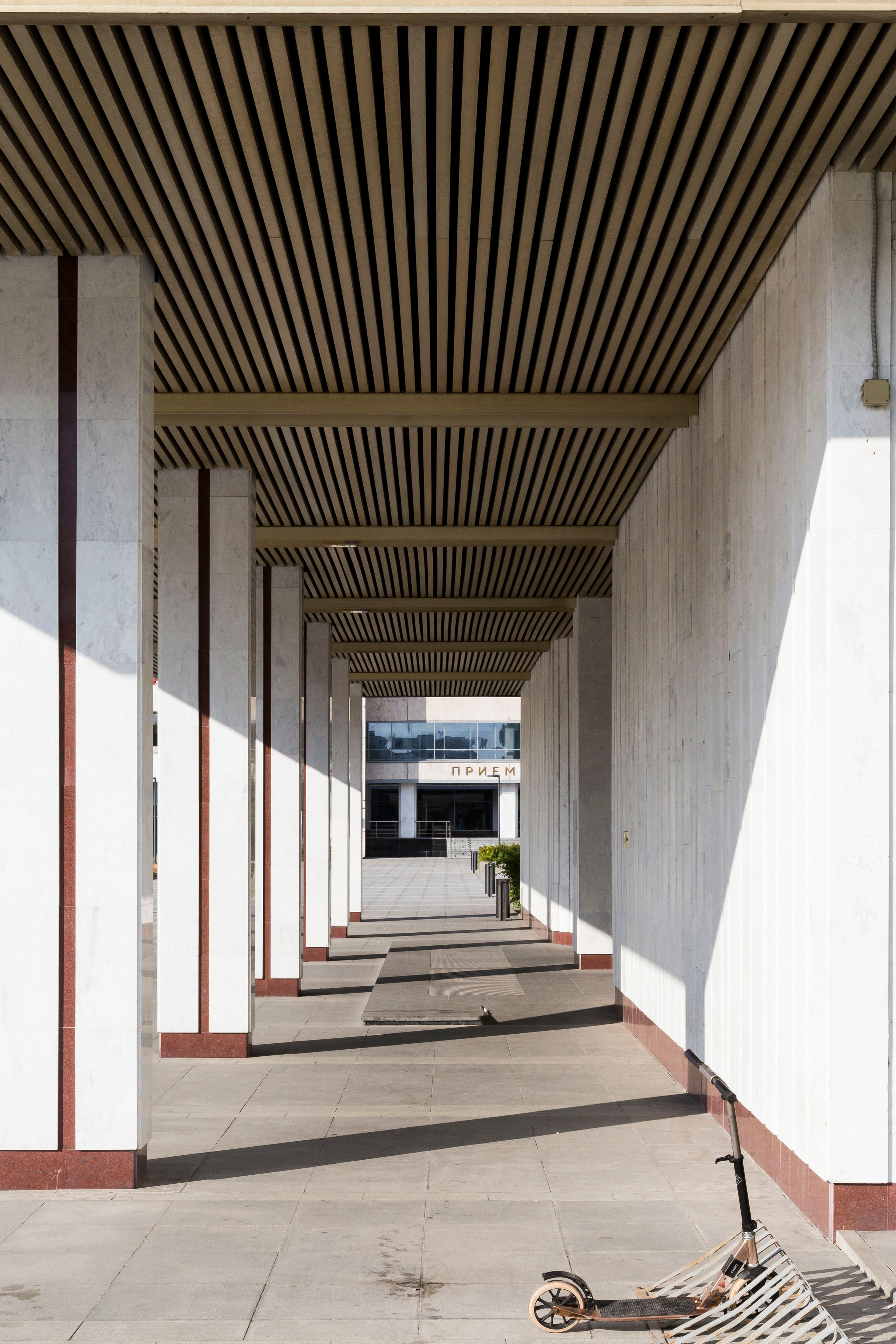 Здание Московского Государственного Строительного Университета (МГСУ/М. Проект фотографа Александра Высокина — «Фотоархитектоника»