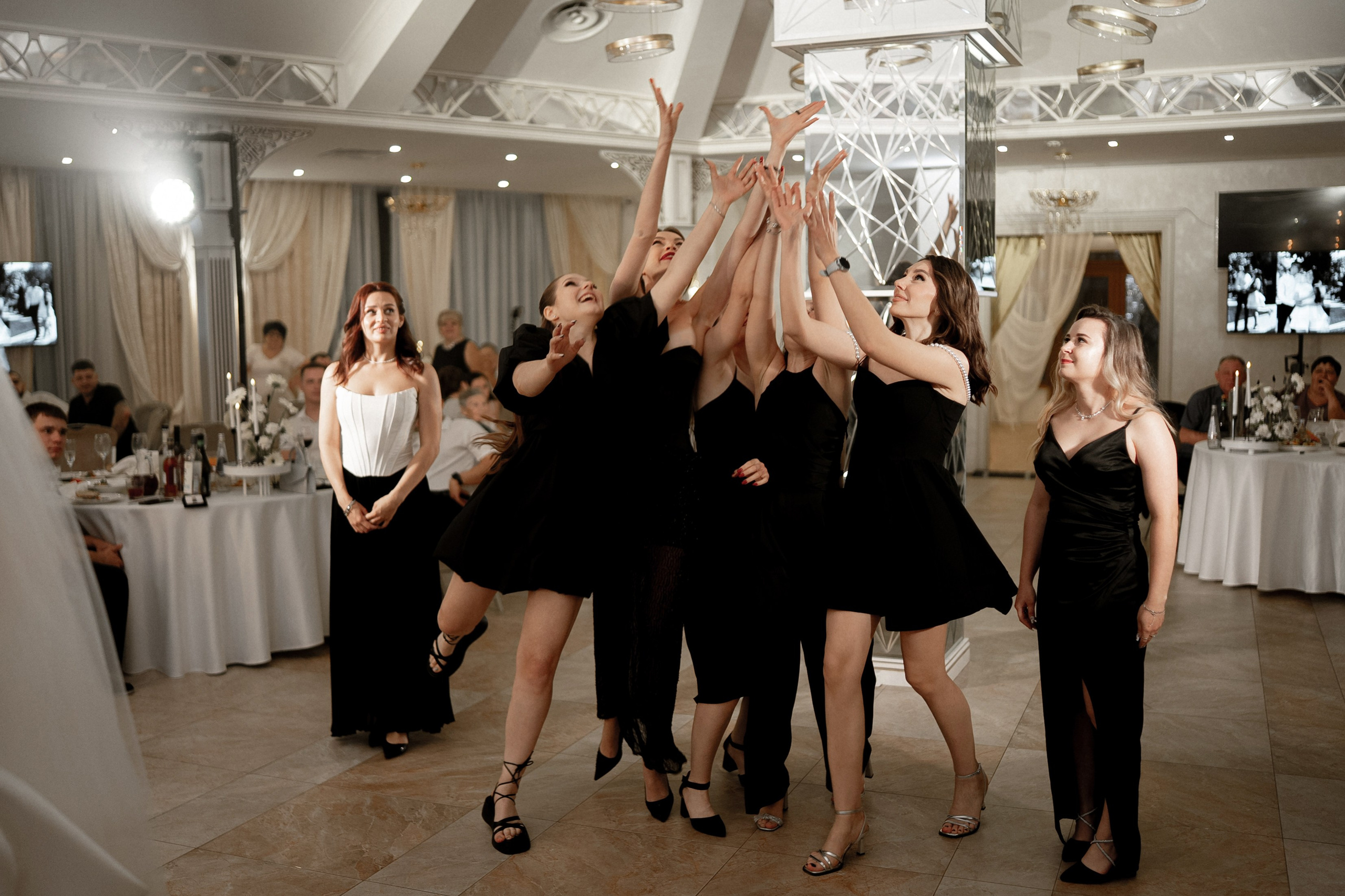 Яна+Нариман Анонс. Семейный и портретный фотограф в Саратове Сахарова Маша