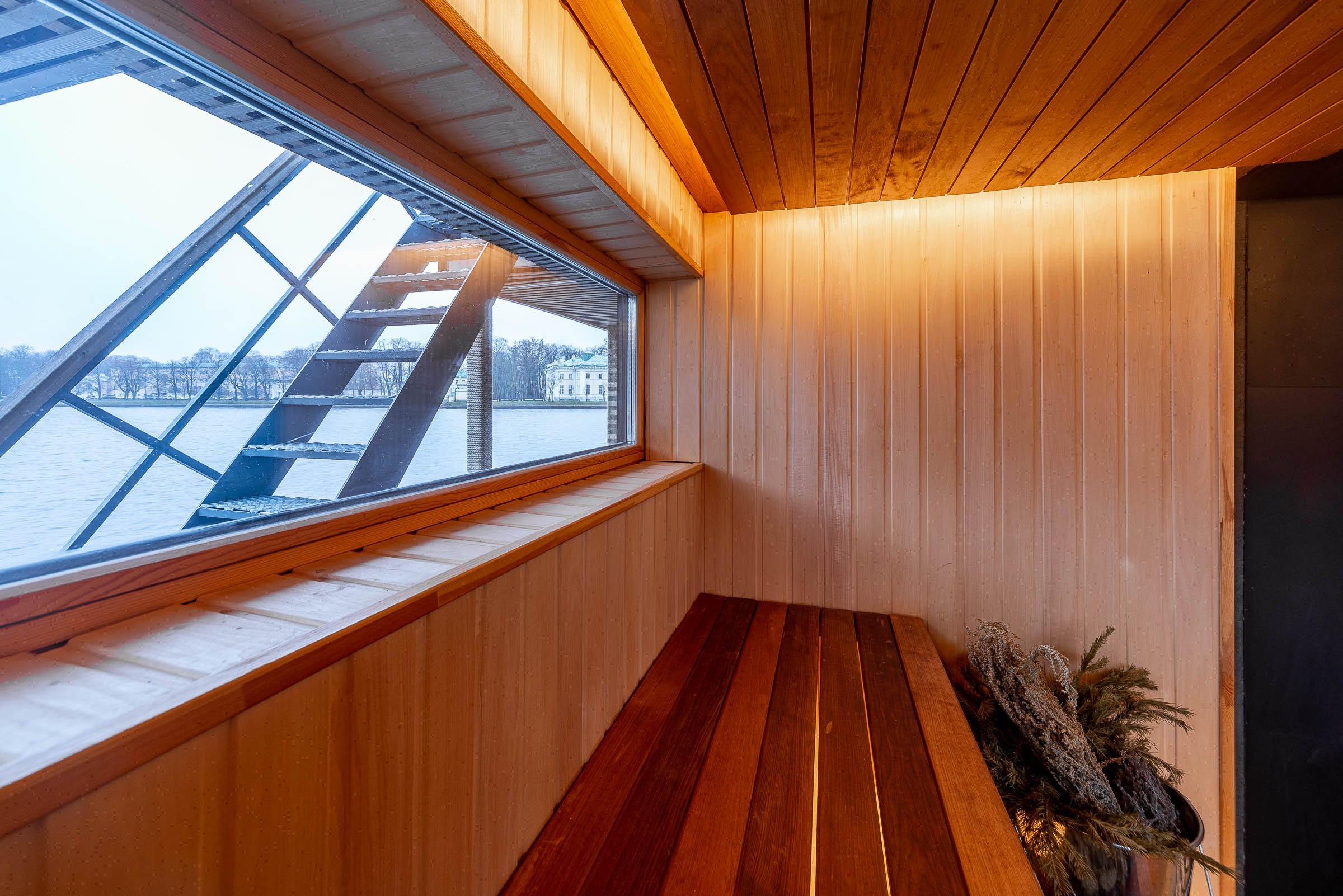 Плавдом, СПБ. Davvero