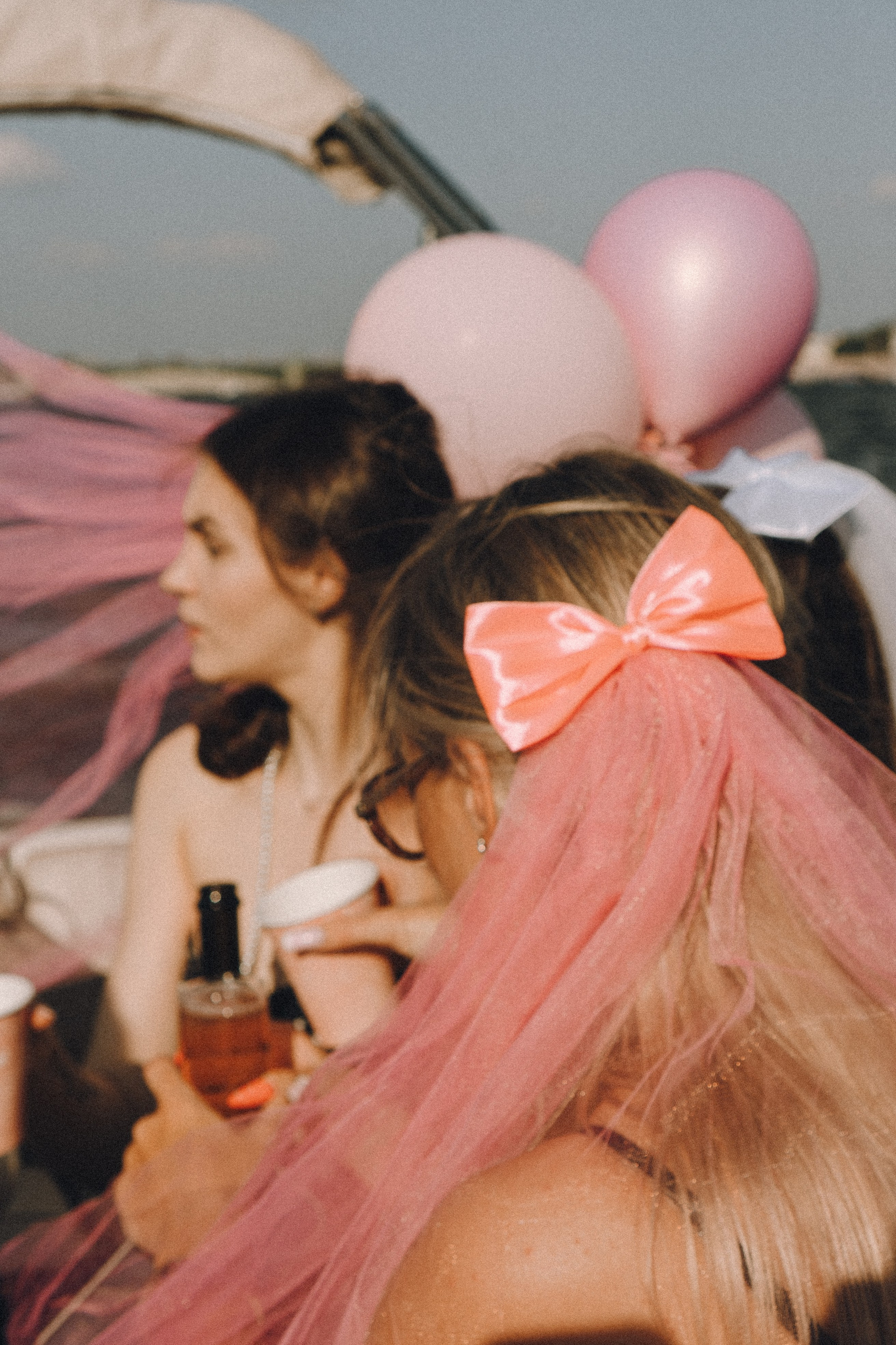 ДЕВИЧНИК НА КАТЕРЕ. Профессиональный фотограф, Санкт-Петербург — Виктория Богомолова