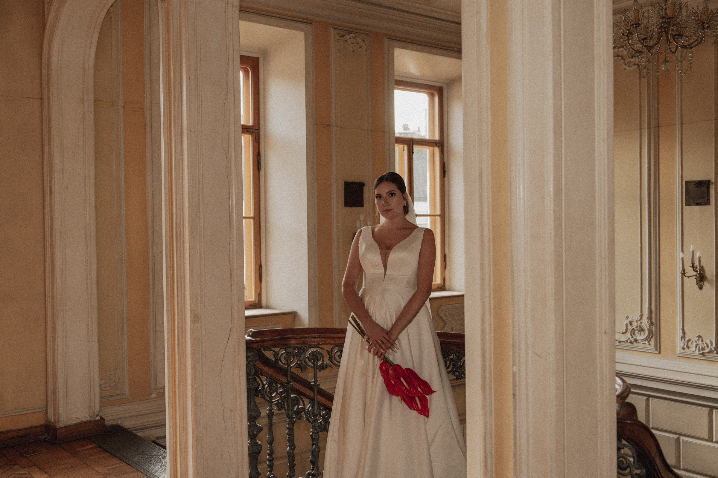 О ♡ Е — В книге нашей жизни (Библиотека-читальня им. А.С.Пушкина). Свадебный и портретный фотограф в Москве, Светлана Янковая