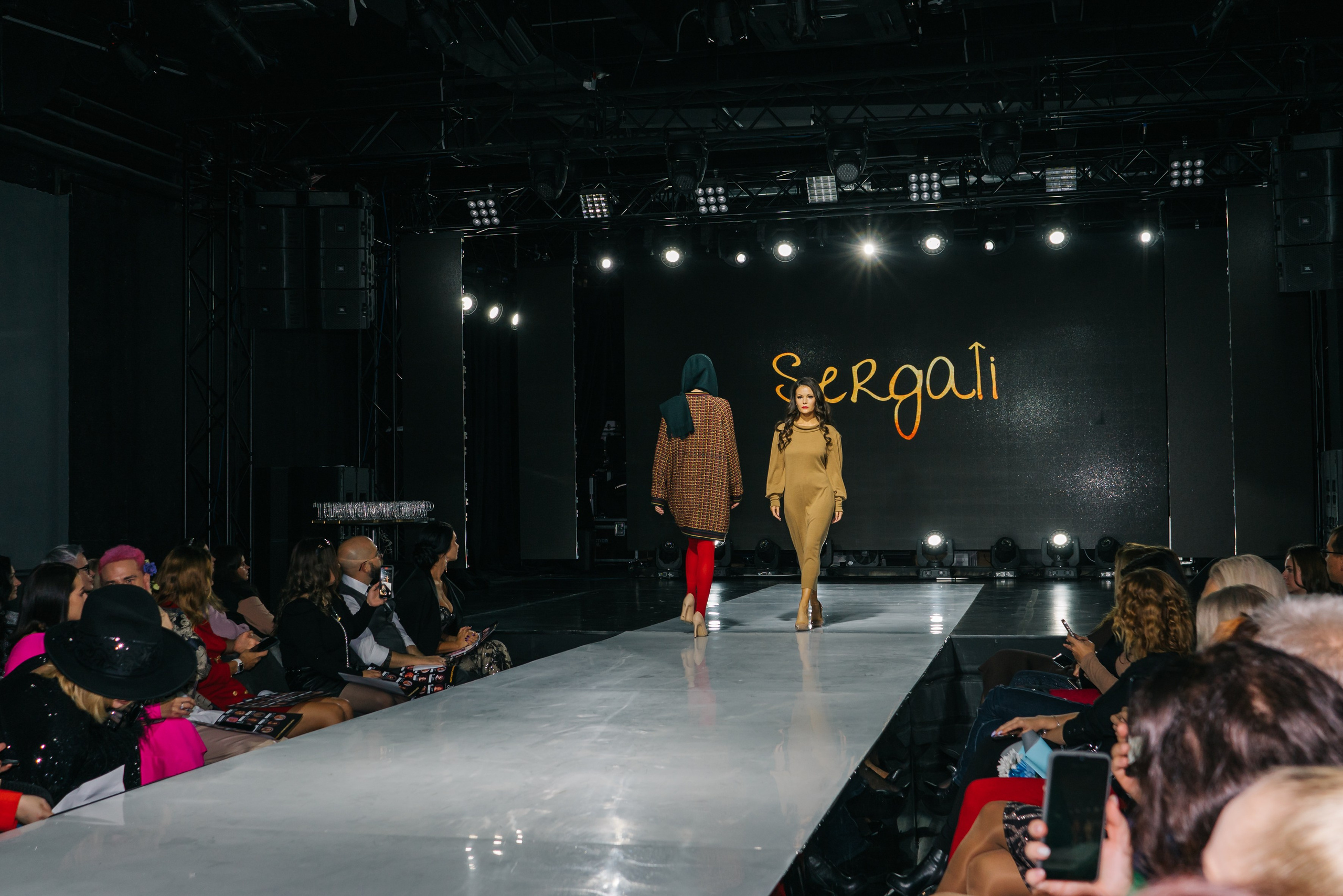 World fashion. Женский фотограф в Москве Анастасия Сидорова