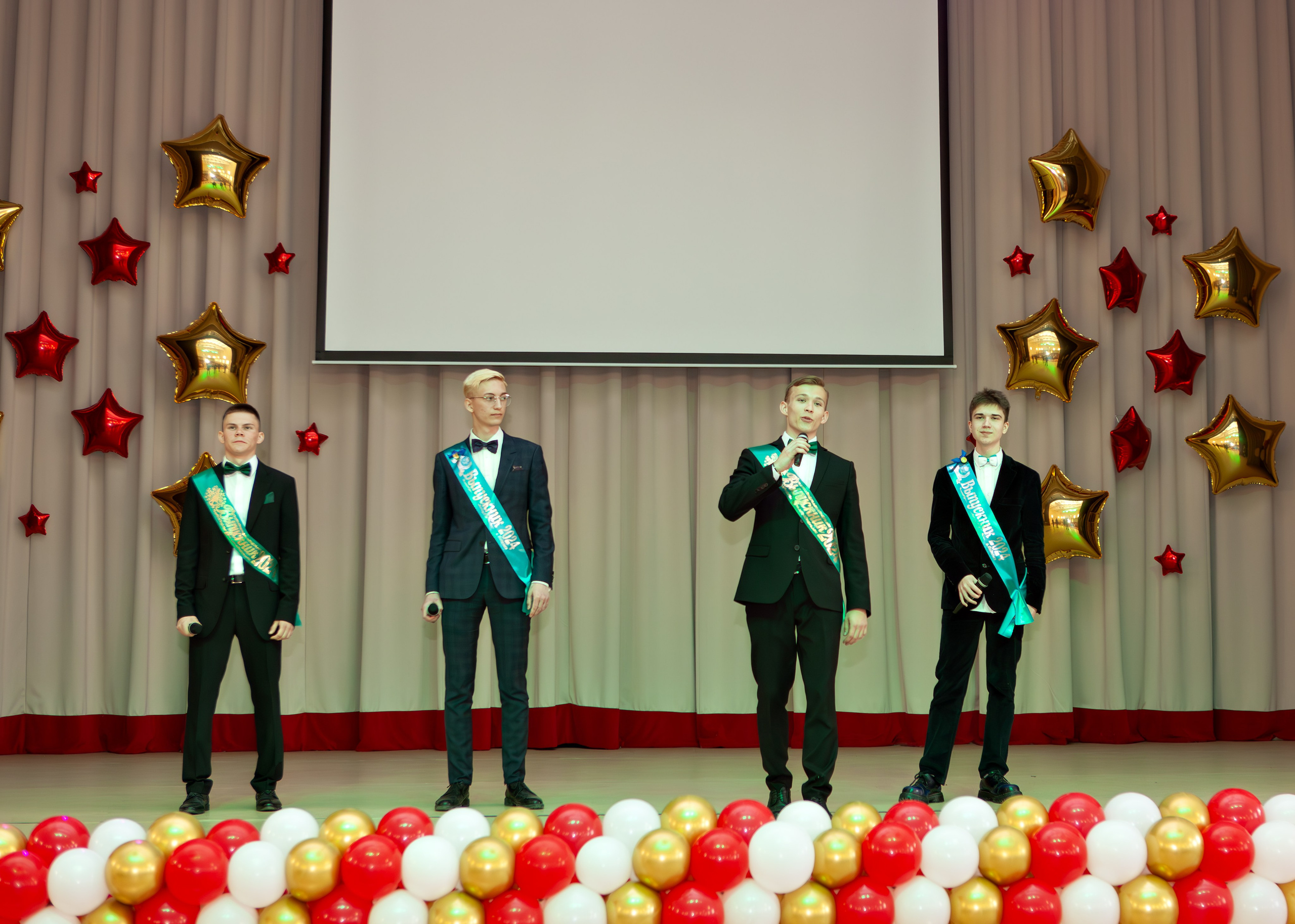 Гимназия № 7, г. Подольск, Последний звонок, 11 класс. Выпускные альбомы и школьный фотограф в Подольске, Троицке, Щербинке, Москве и Московской области