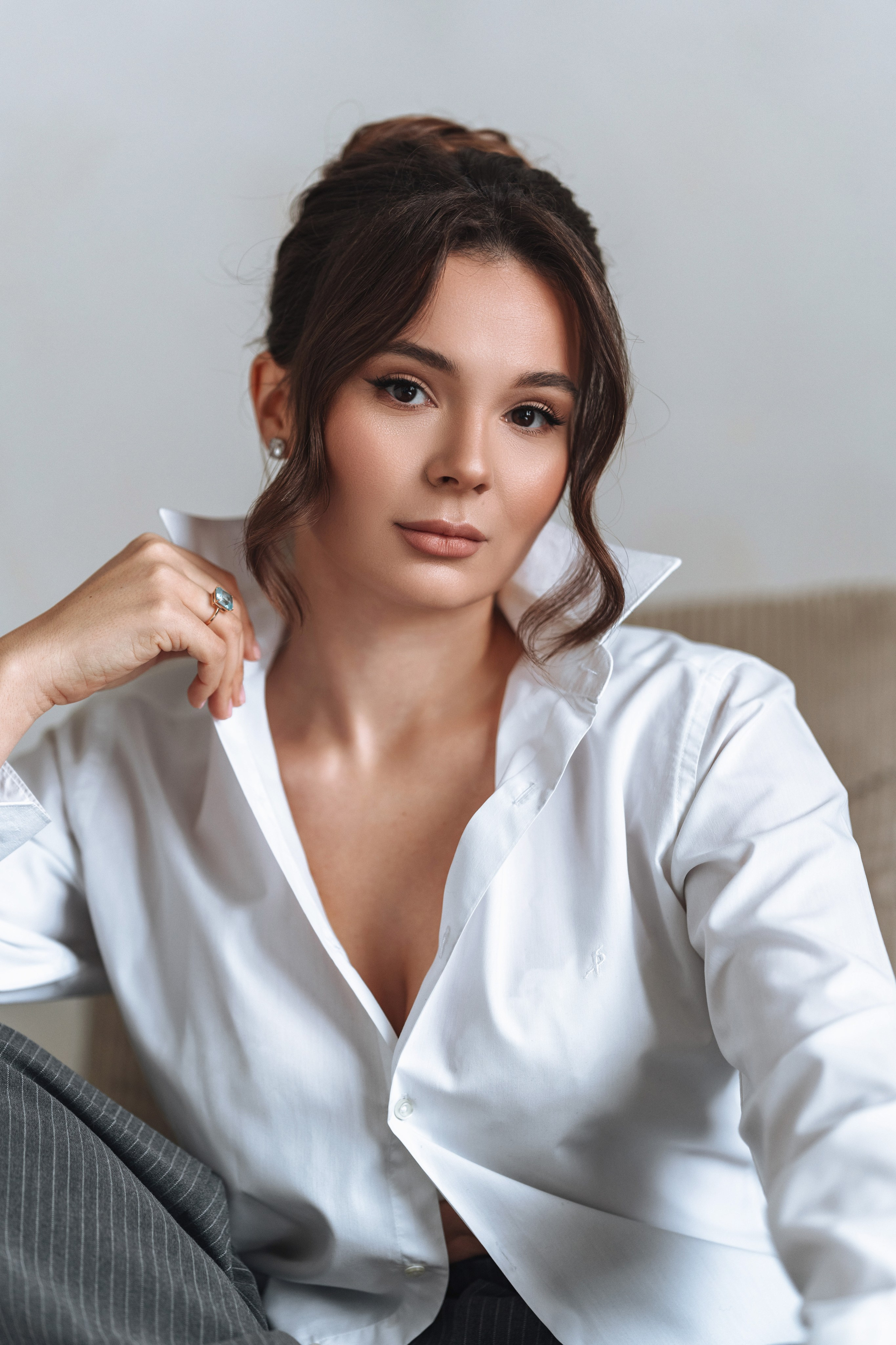 Женский портрет (в интерьере). Свадебный и портретный фотограф в Симферополе и Крыму