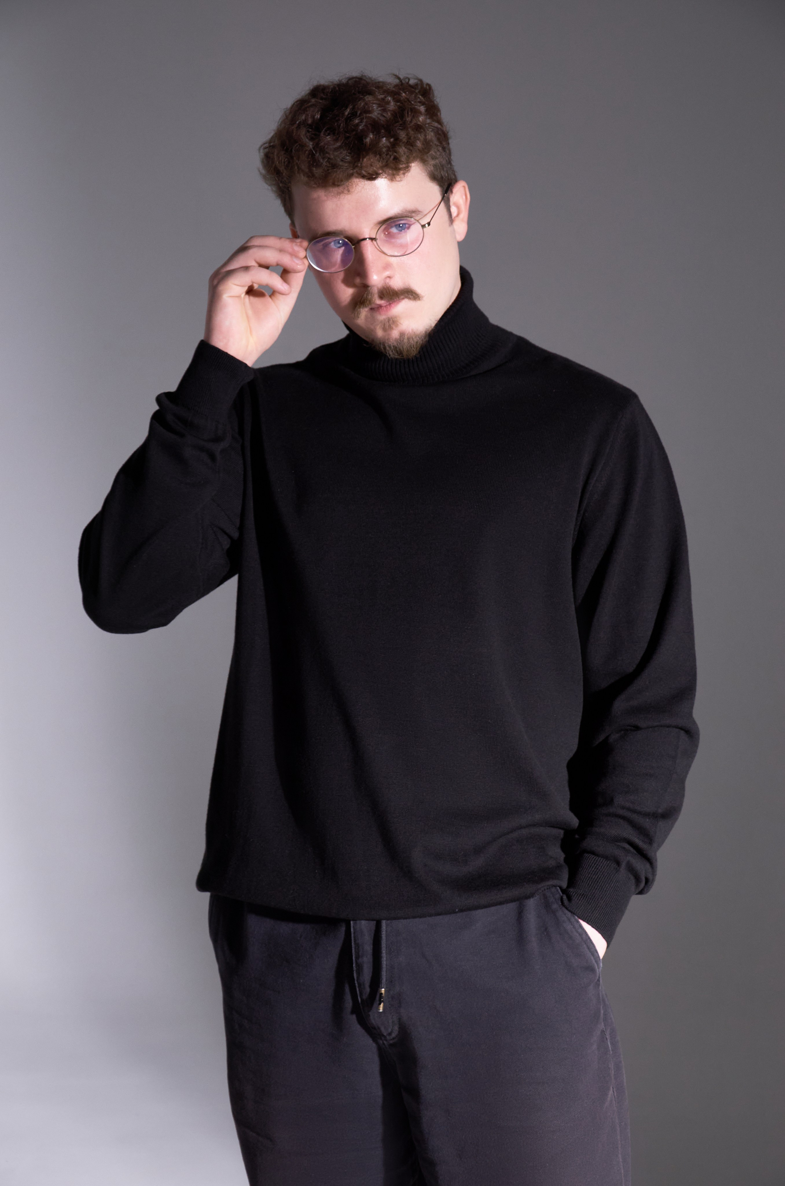 Эдуард. Главная