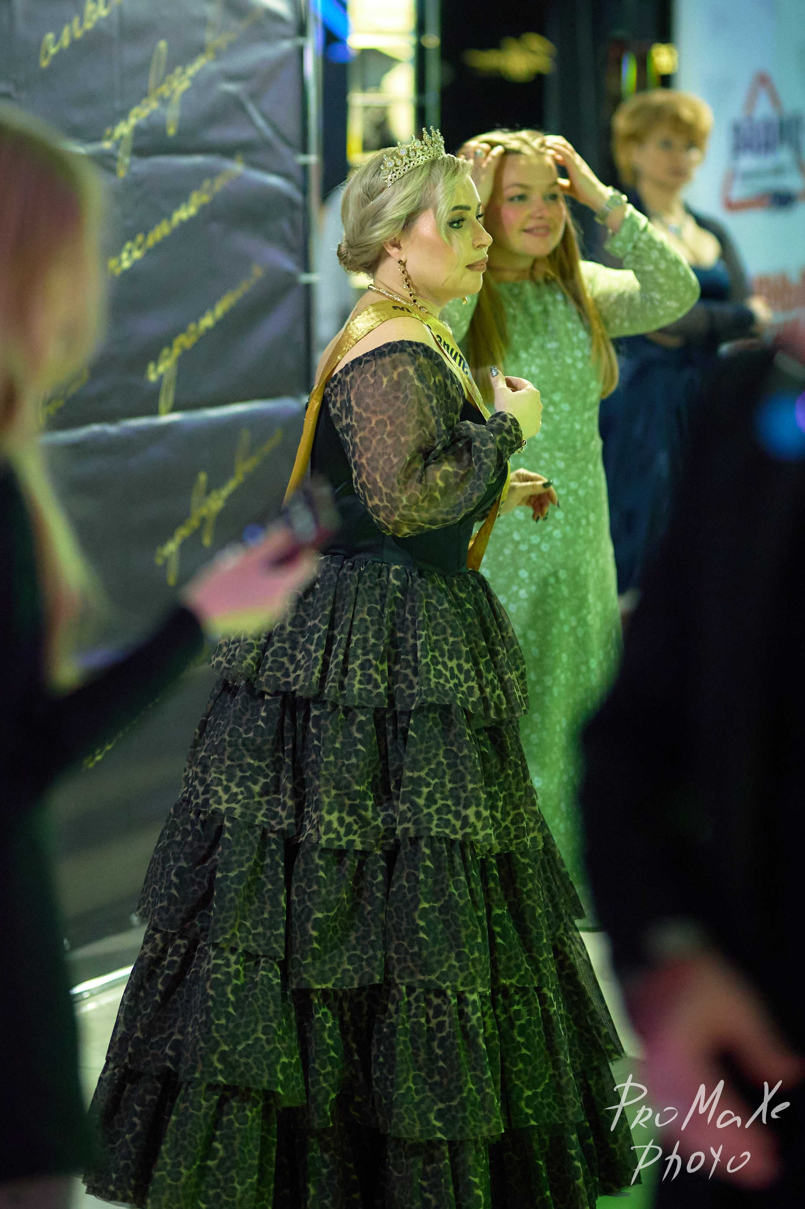 Зал КРАСА МАСС-МЕДИА ЧУВАШИИ. Владимир Суздалов (ProMaXe) — Портретный фотограф, тематические фотосессии в Чебоксарах