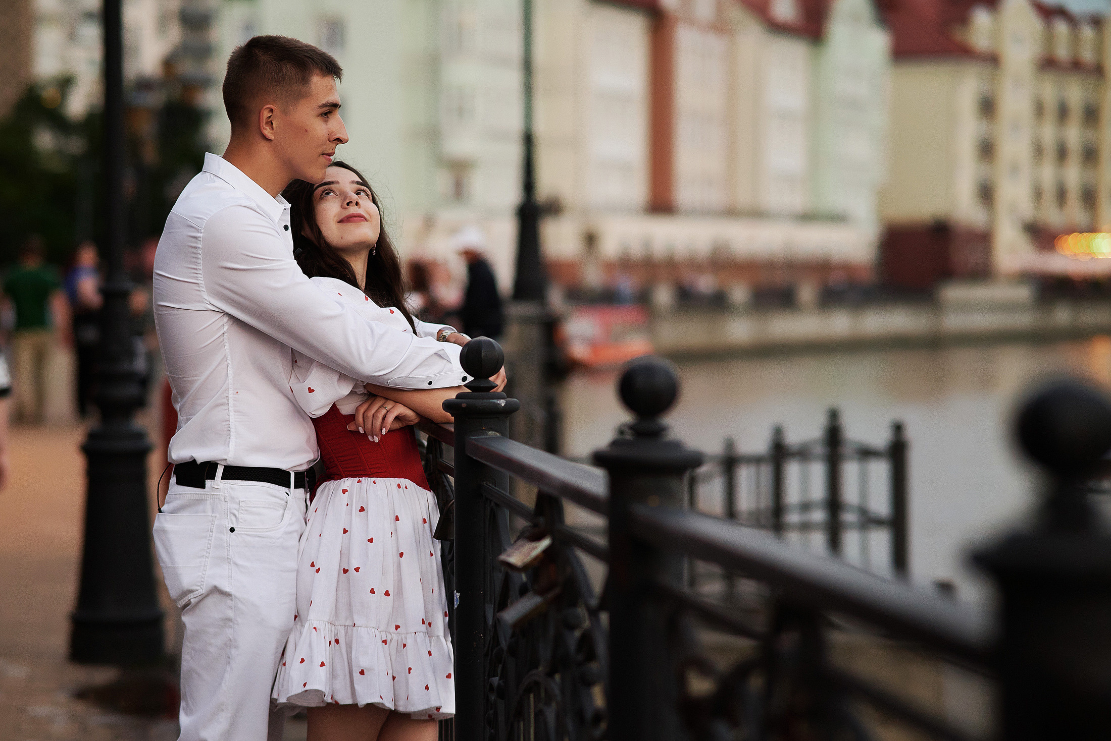 Съемка предложения руки и сердца в Калининграде. Фотосъемка и видеосъемка в Калининграде Liveemotion.pro