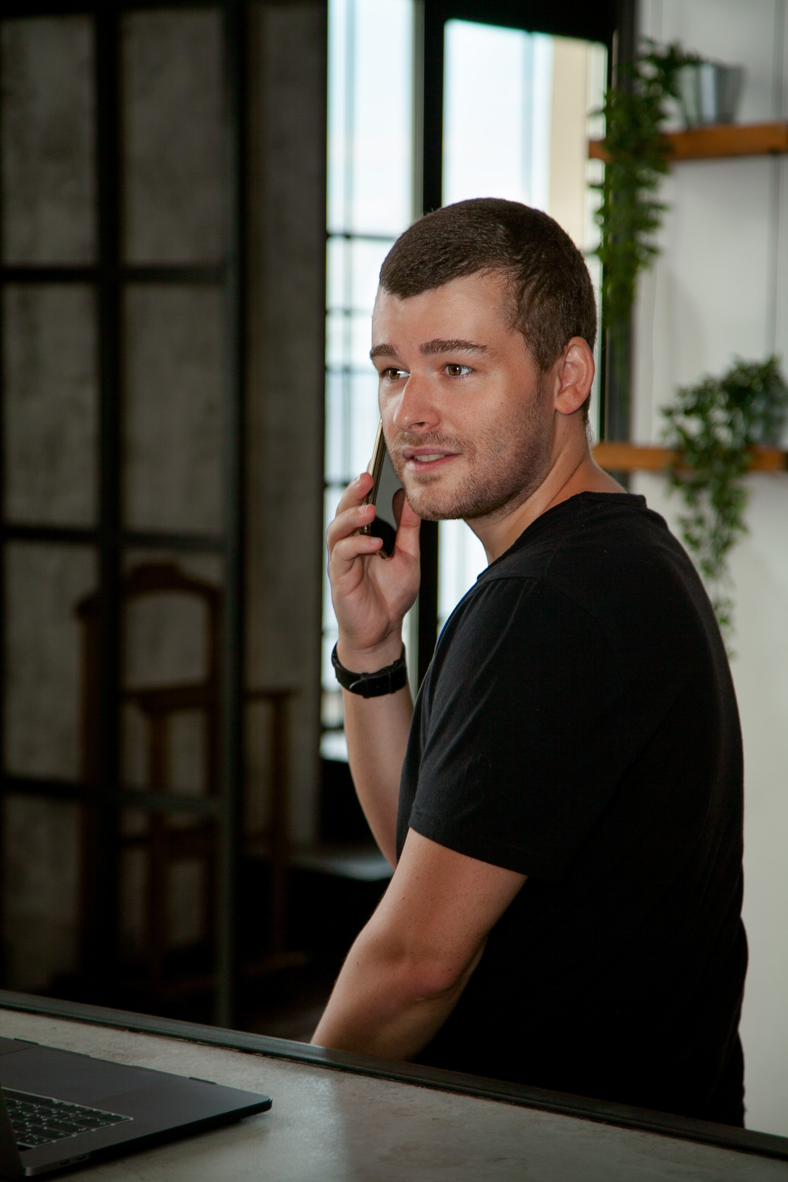 Павел. Двойняшки-фотографы Анна и Анастасия в Санкт-Петербурге