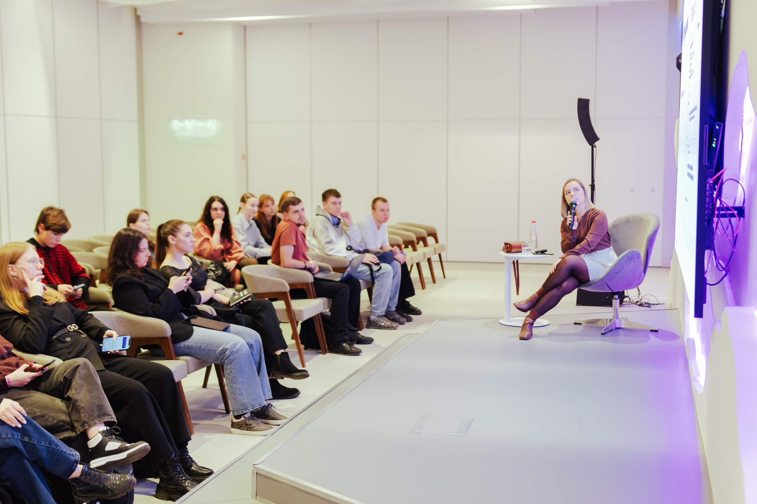 Форум «Город.Карьера.Бизнес». Шилов Арсений — репортажный фотограф в Москве