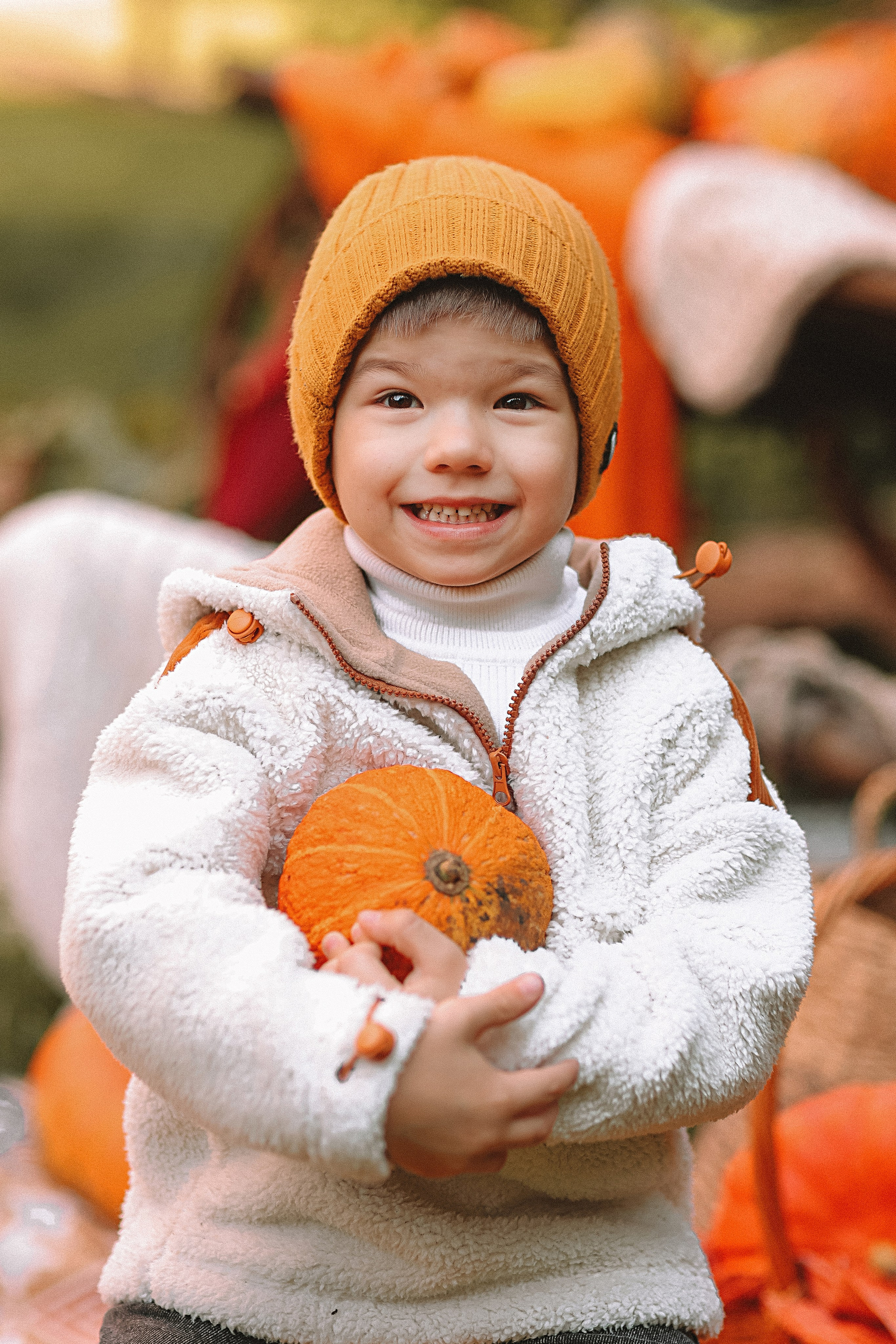Тыквы. Семейный фотограф Тюмень, фотограф на роды Салмина Мария