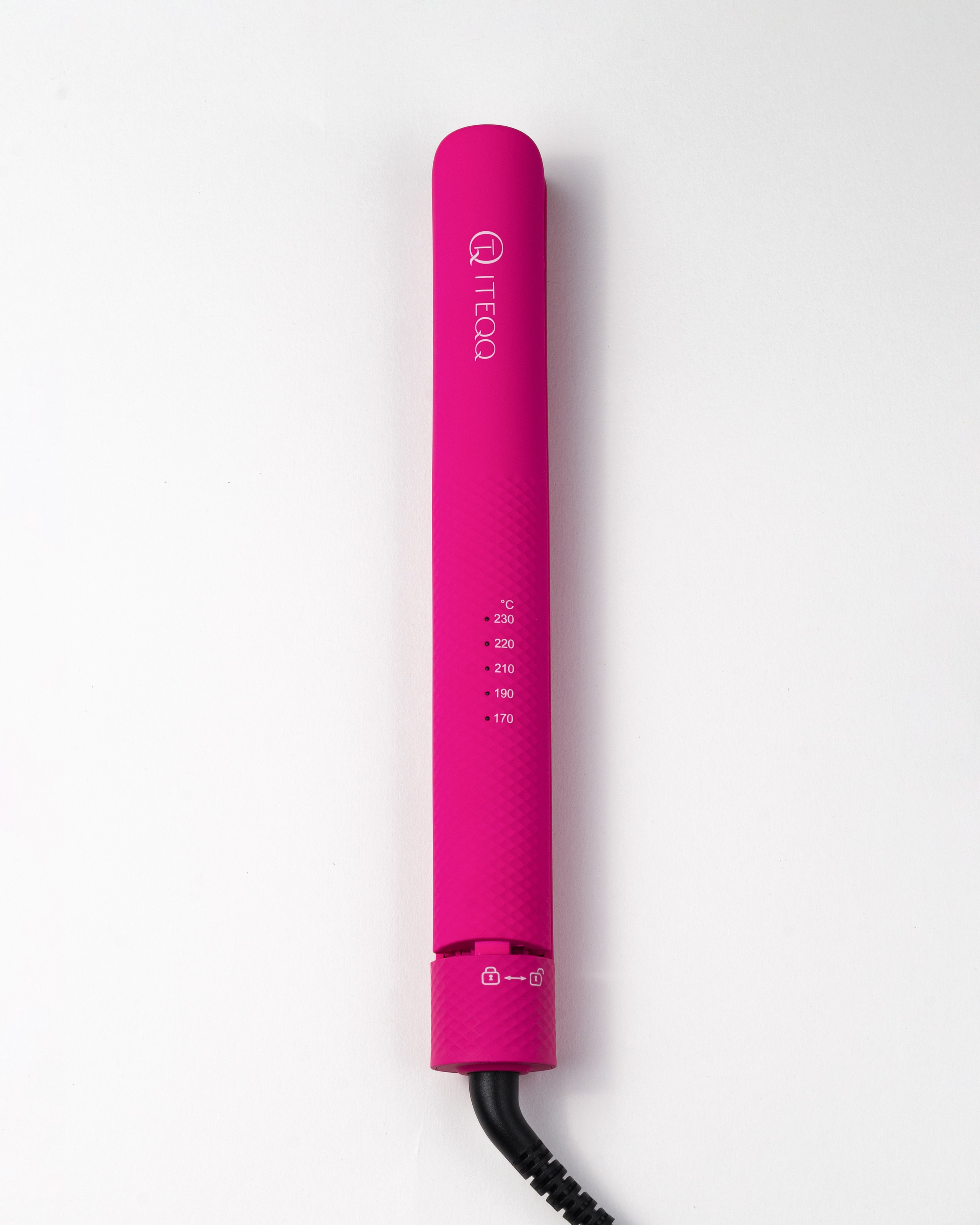 Каталог для ITEQQ. Коммерческий фотограф в Москве Билуши Василиса