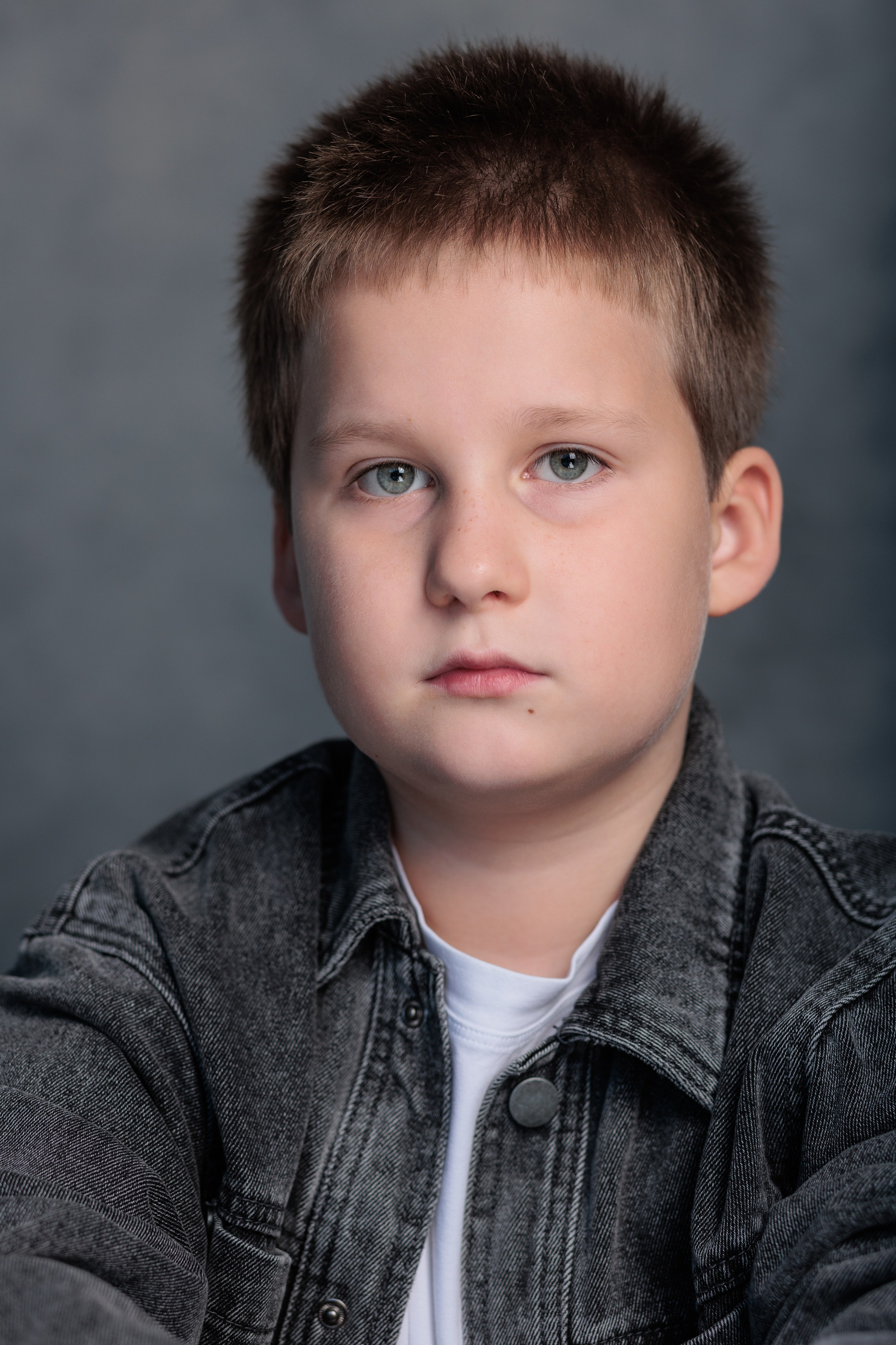 МАТВЕЙ. Я фотограф из Москвы к Вашим услугам