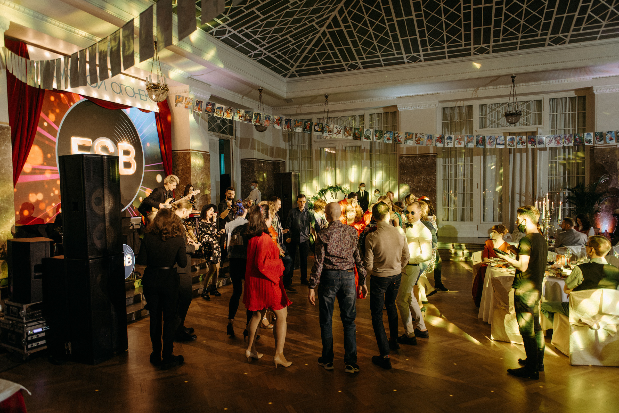 фотограф на корпоратив, фотограф на новогодний корпоратив, фотограф на мероприятие