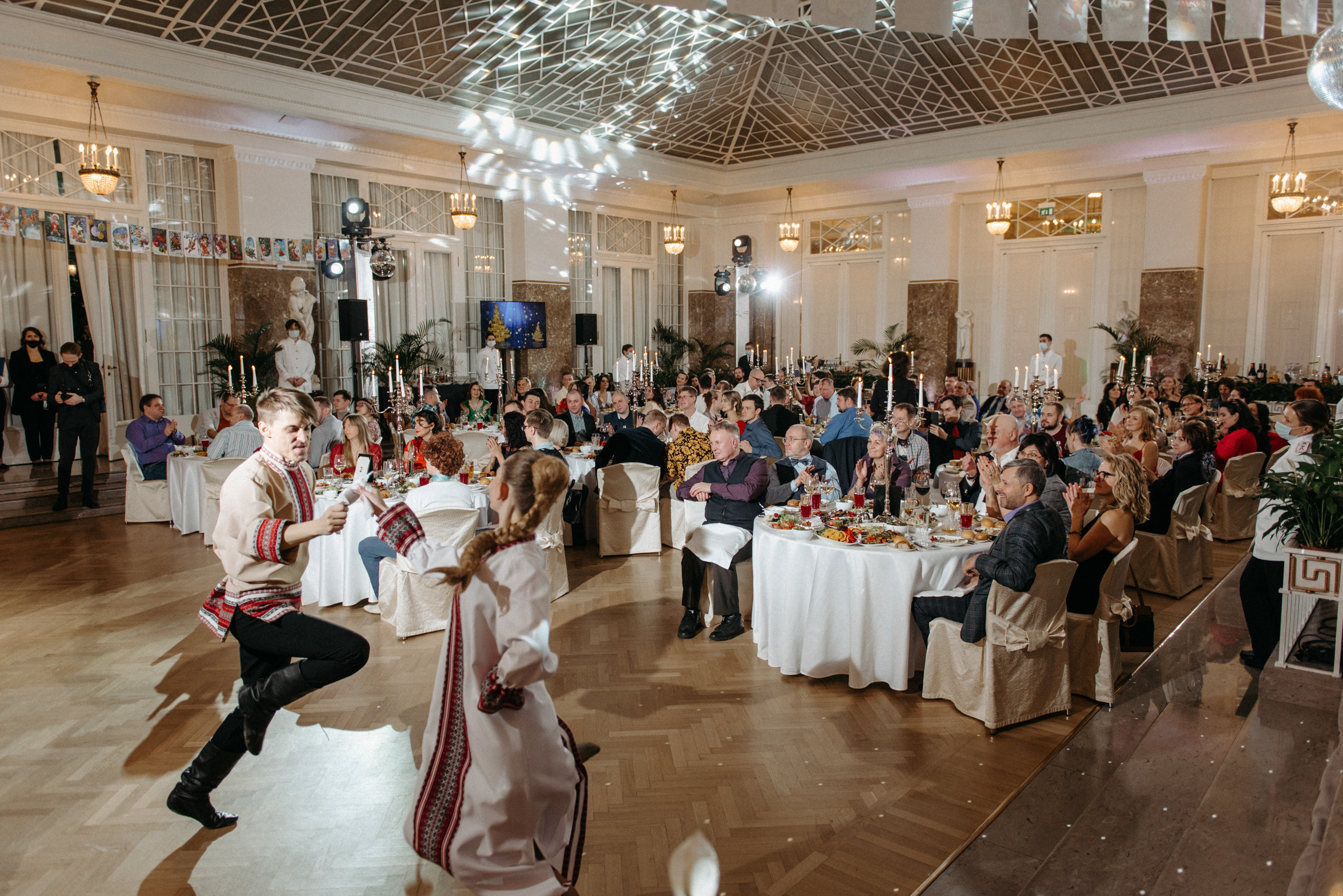 фотограф на корпоратив, фотограф на новогодний корпоратив, фотограф на мероприятие