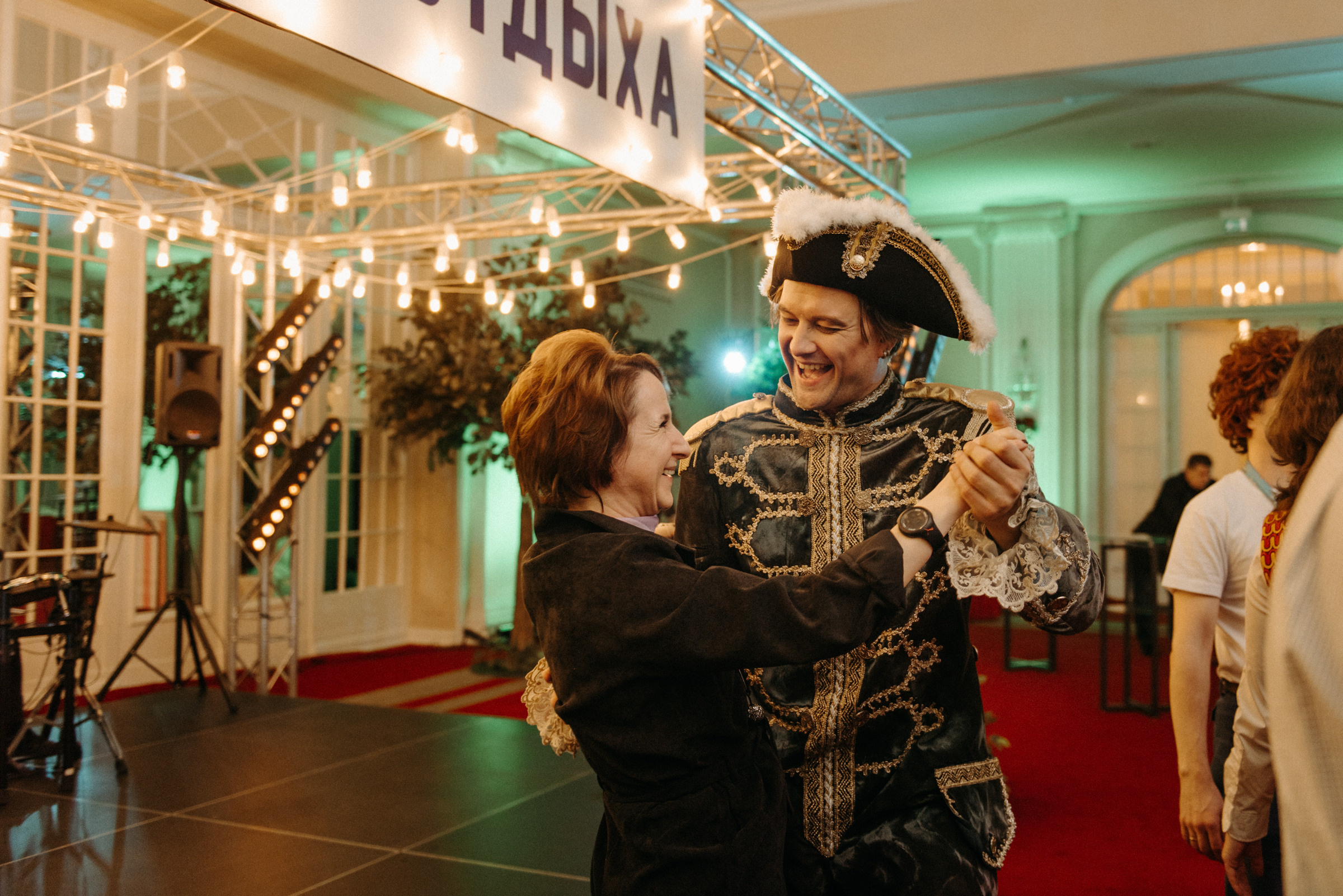 фотограф на корпоратив, фотограф на новогодний корпоратив, фотограф на мероприятие