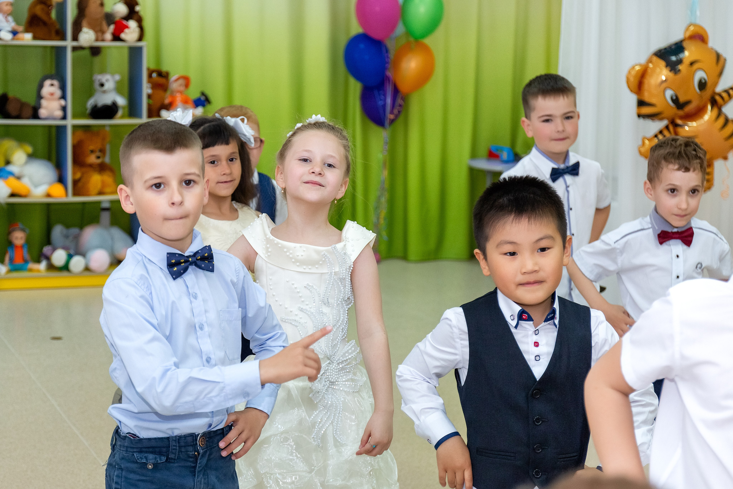 Выпускной. Детский сад «Тигрёнок». Стильный выпускной альбом Владивосток фотограф Вероника Мигачева