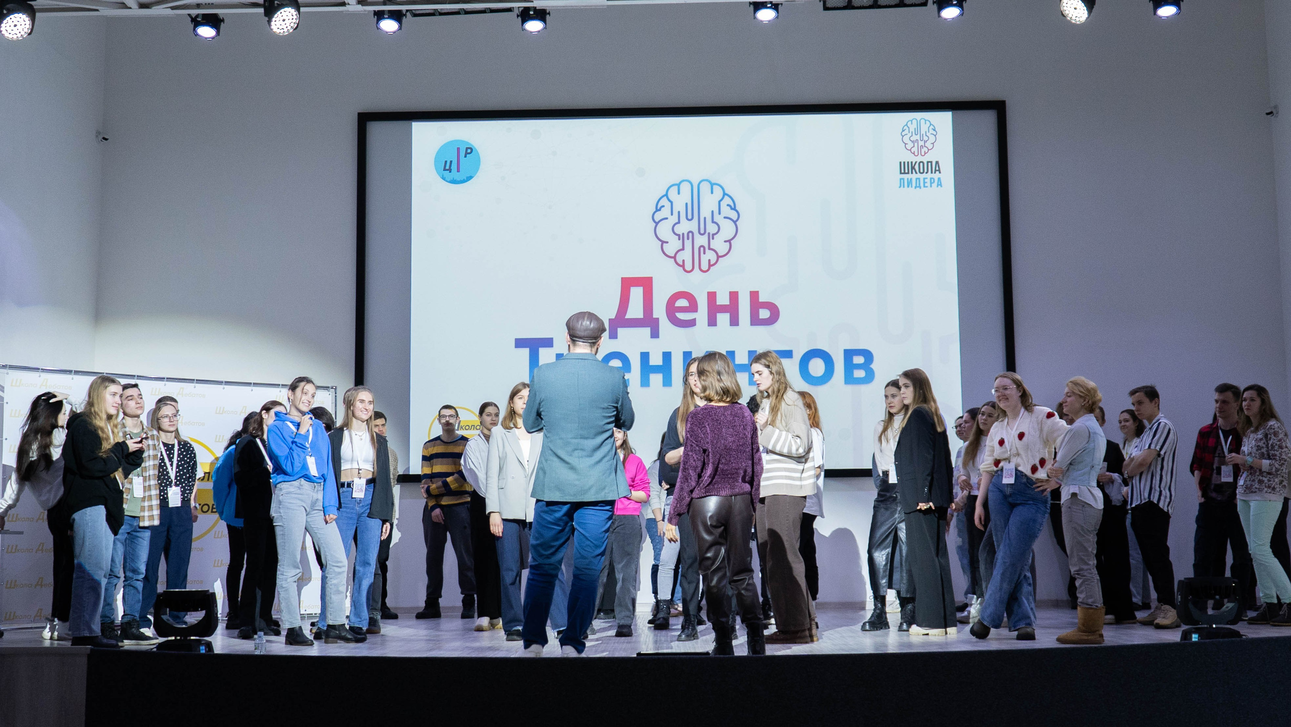 «Школа лидера». Фотограф, оператор-монтажер, продюсер медиа проектов в Москве