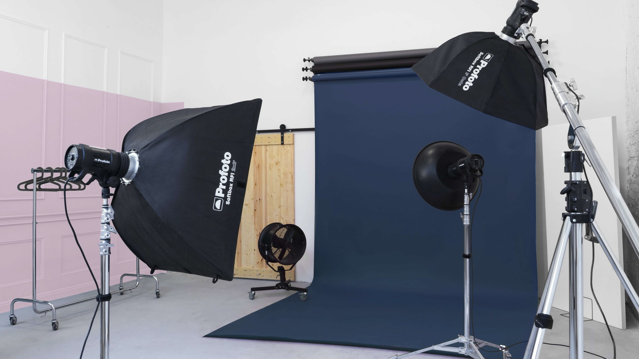 Лучшие фотостудии Москвы для съемки одежды и других товаров