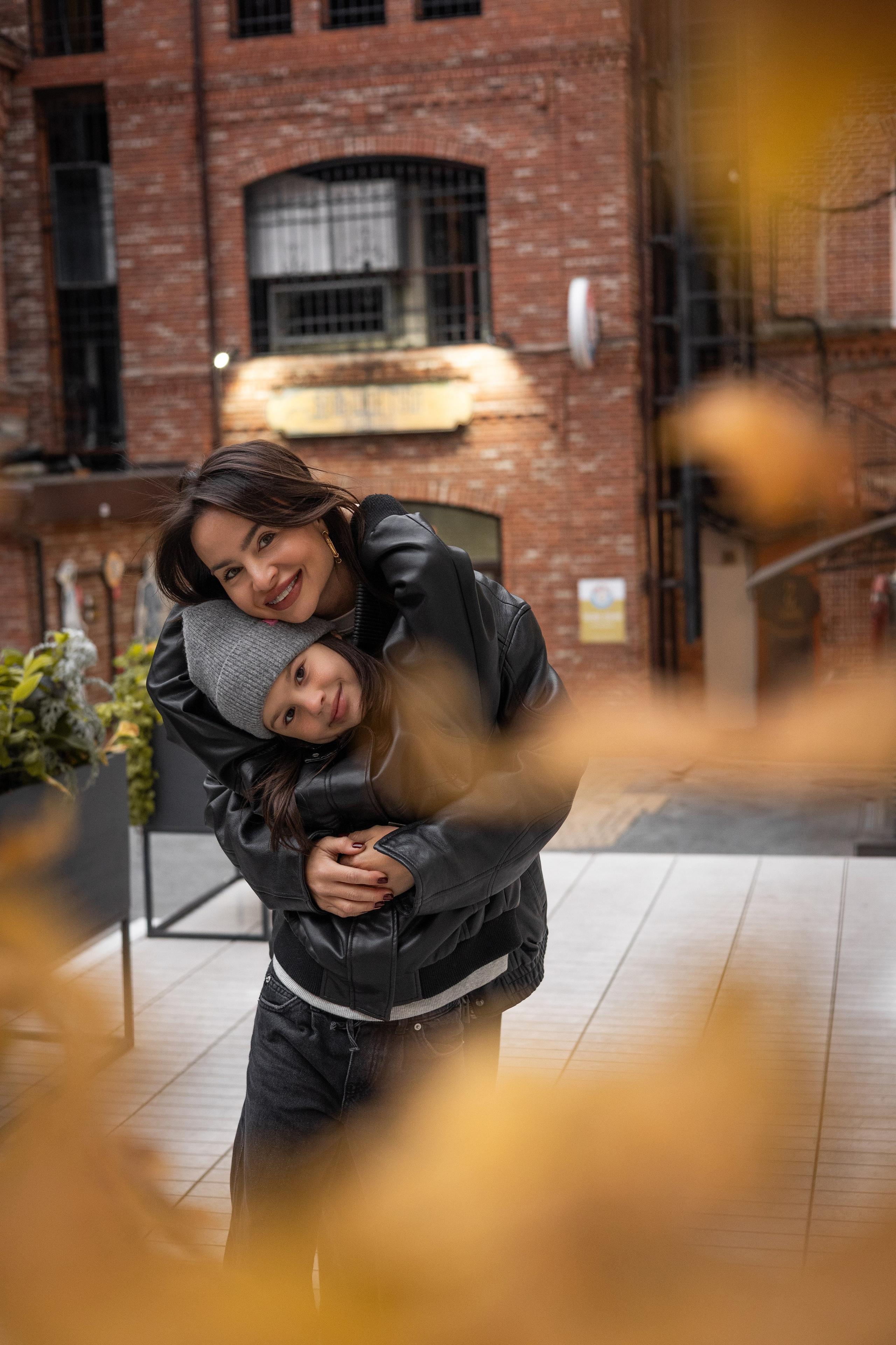 Вера с мамой. Портретный, свадебный, репортажный фотограф во Владивостоке Юлиана Джули Фокс