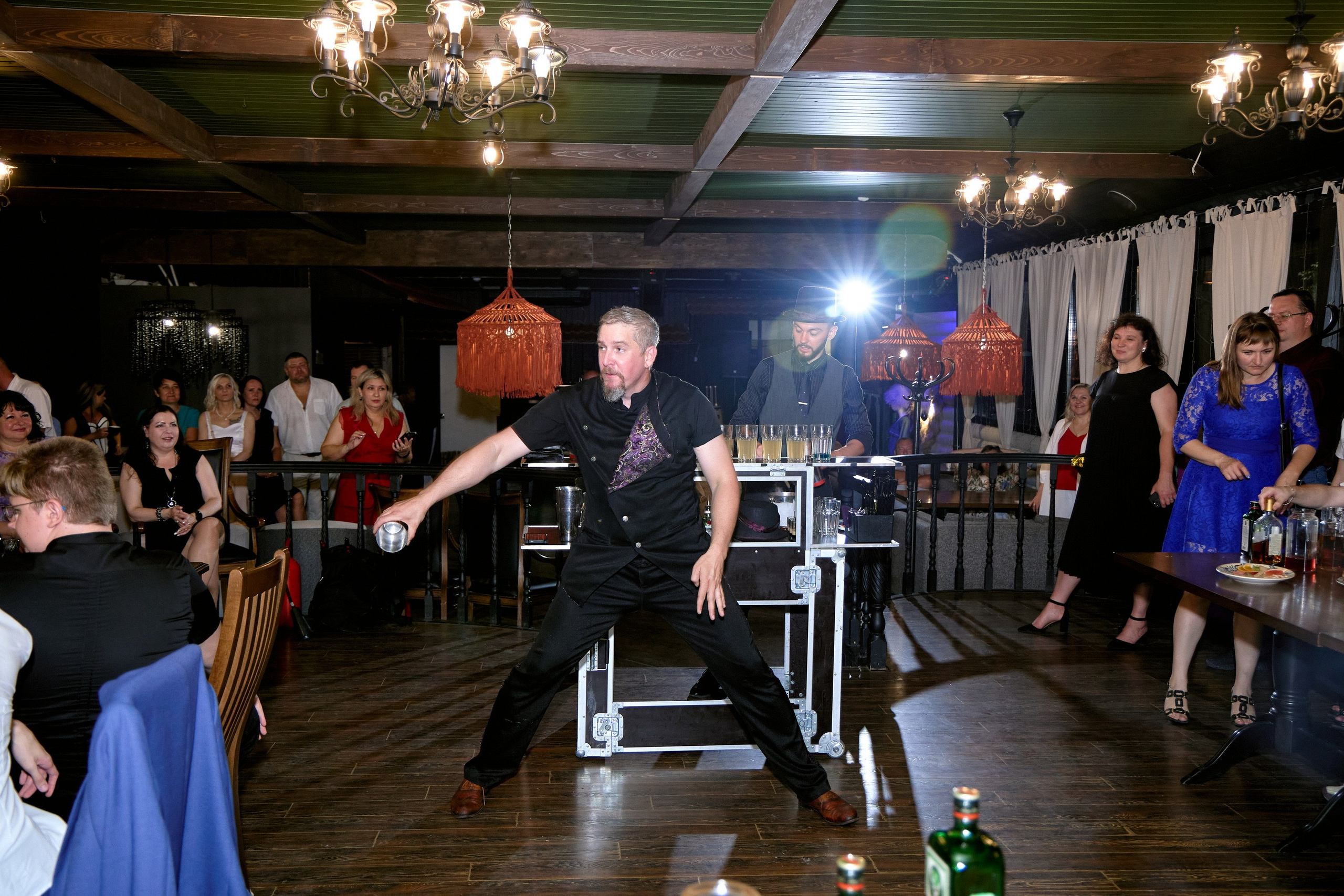 Выпускной 35 Сош. Фотограф Выпускные альбомы Таганрог Сергей Коробченко