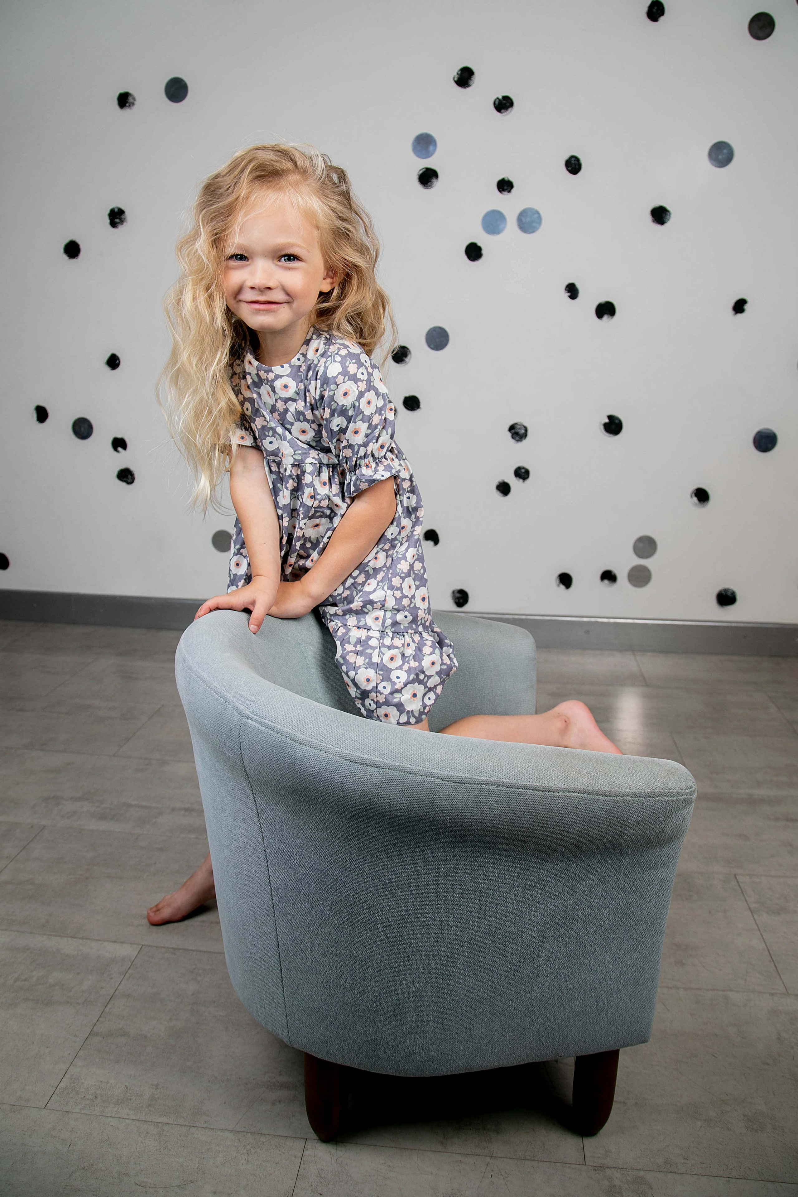 Лиза в голубом. Семейный и детский фотограф в Санкт-Петербург. Natalia Fadel