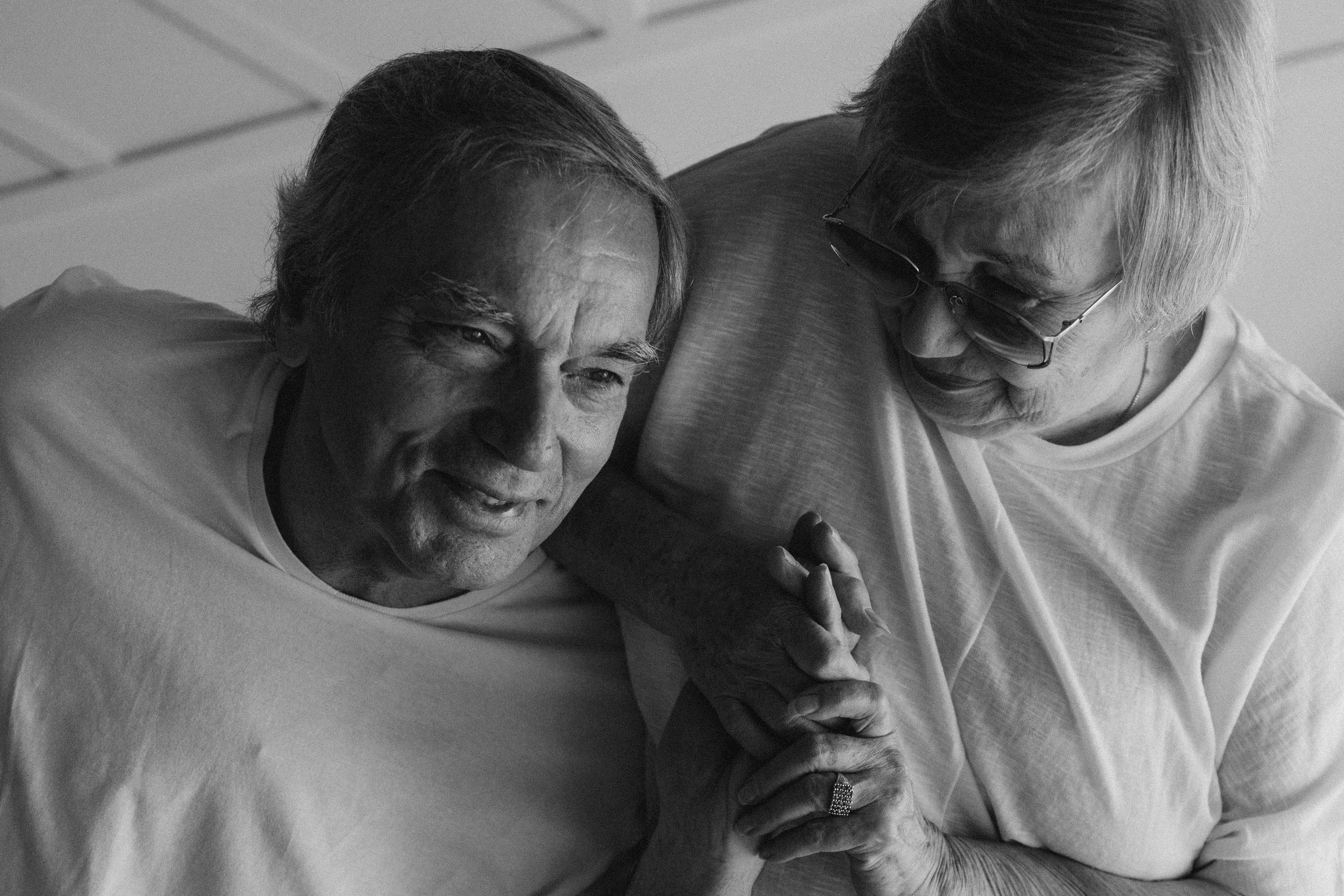 Семейная фотосессия для большой семьи в студии. Семейный фотограф в Ижевске Даша Денисова