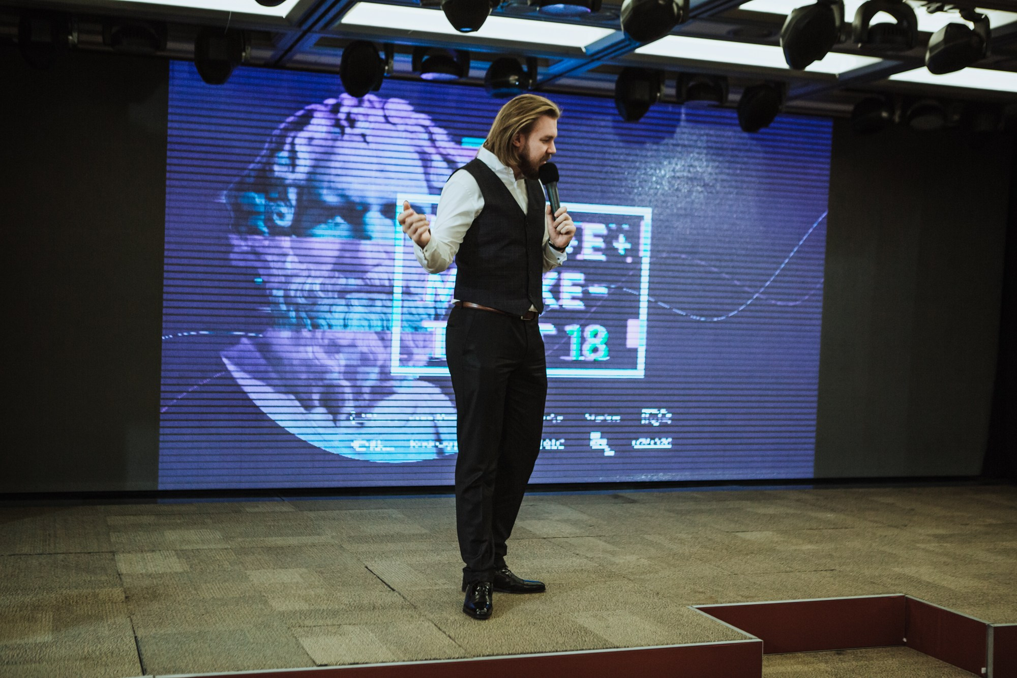 Матемаркетинг — 7 ноября 2018. Фотобанк Матемаркетинг