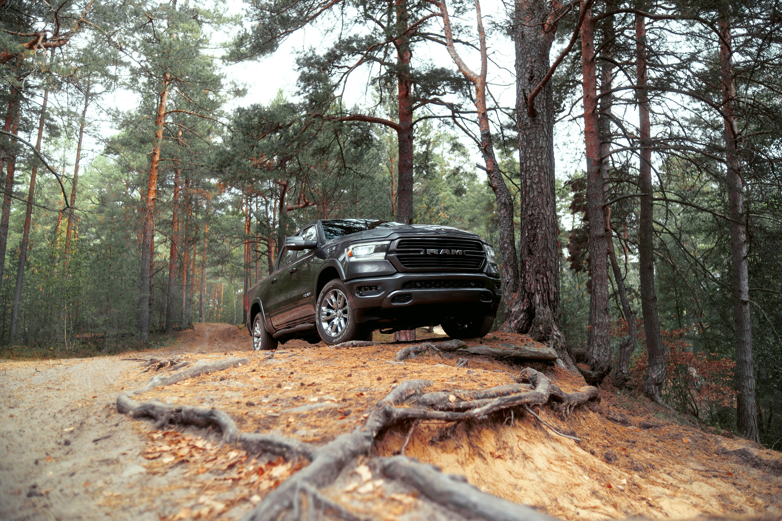 Фотографии RAM 1500 Laramie