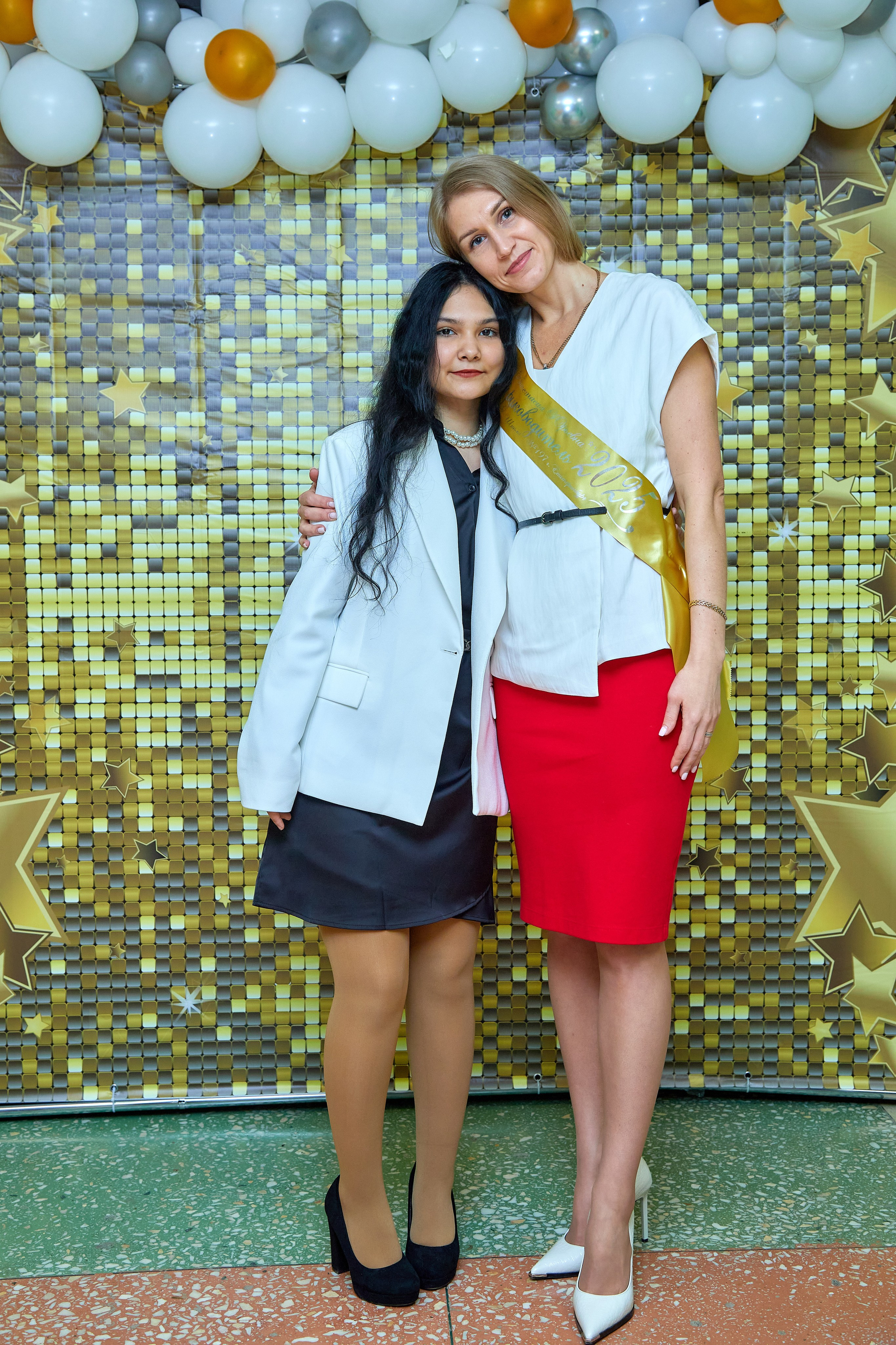 Выпускные 9-й и 11-й класс. Фотограф в Екатеринбурге Булат Хамитов