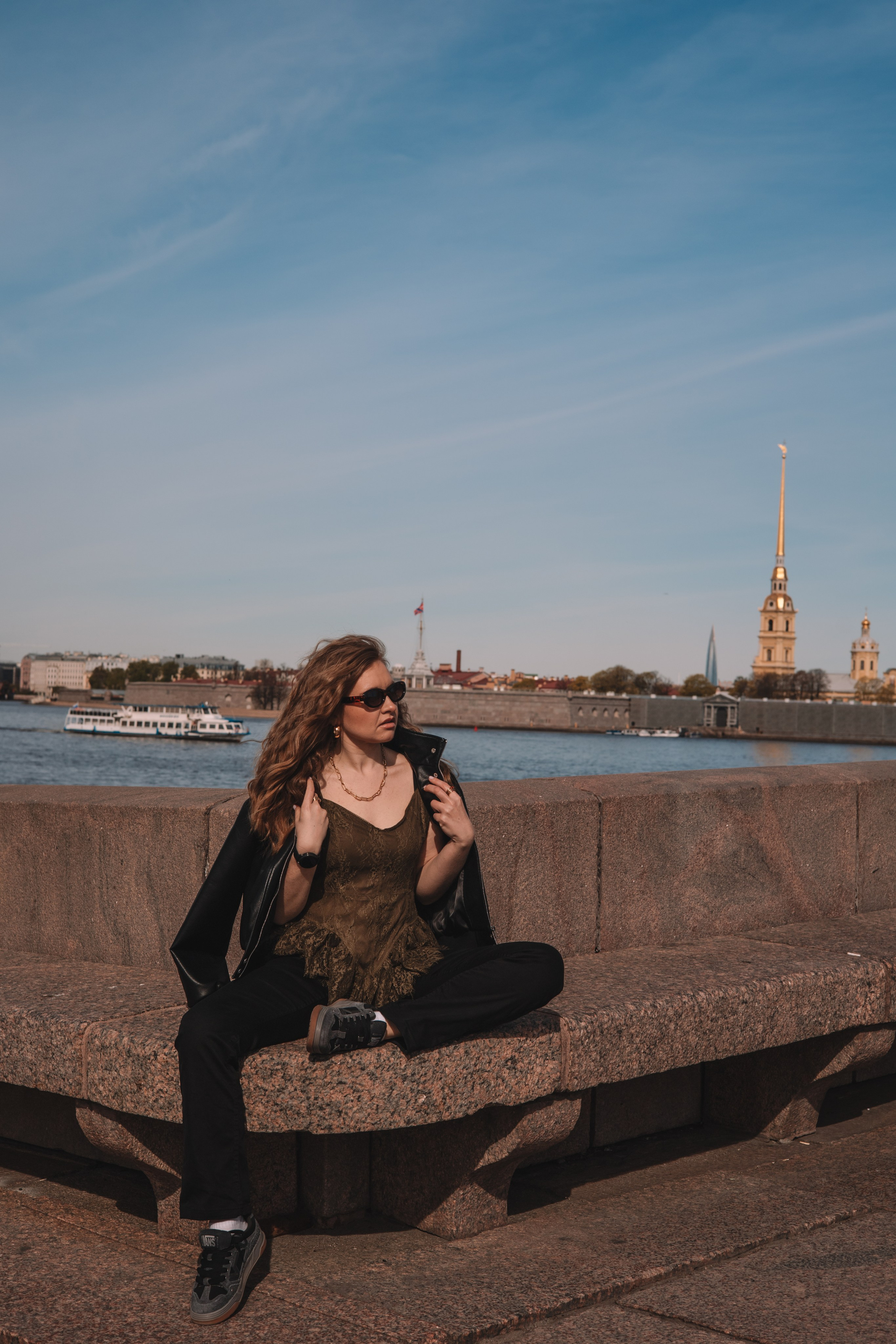 Утро в пустом городе. Семейный фотограф в Санкт-Петербурге. Запечатление мгновений и ярких воспоминаний в Вашей жизни