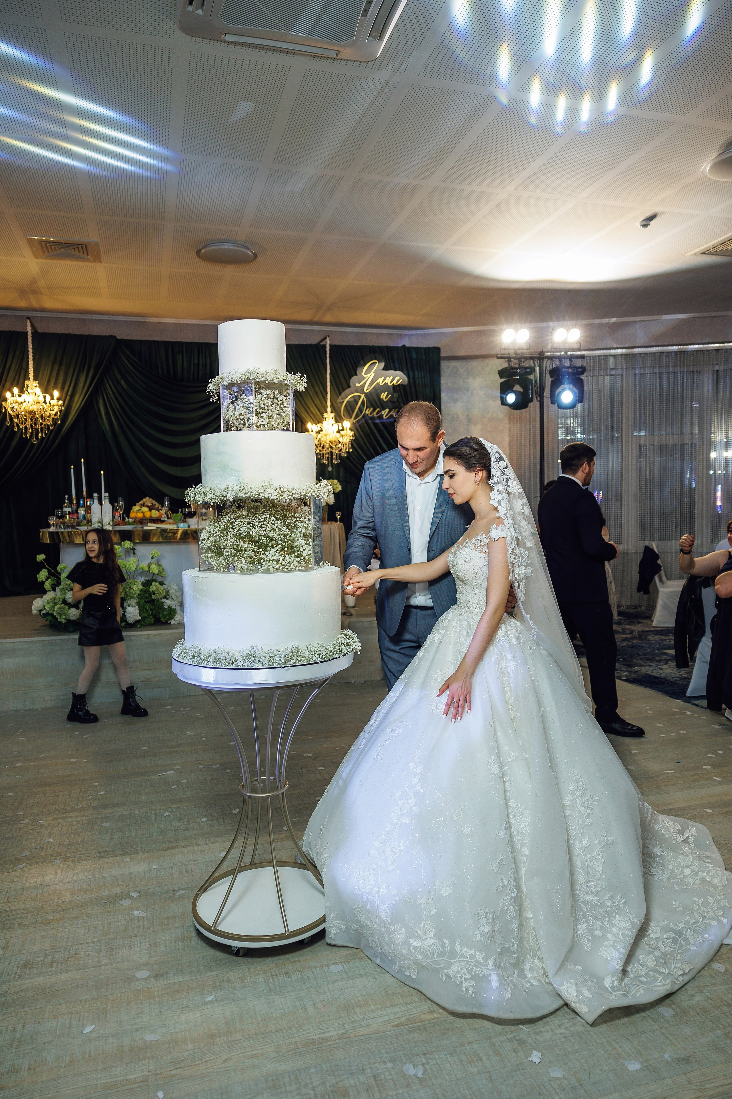 Янис и Диспина. Алёна Наумова — профессиональный организатор свадеб и мероприятий в Краснодарском крае и на побережье