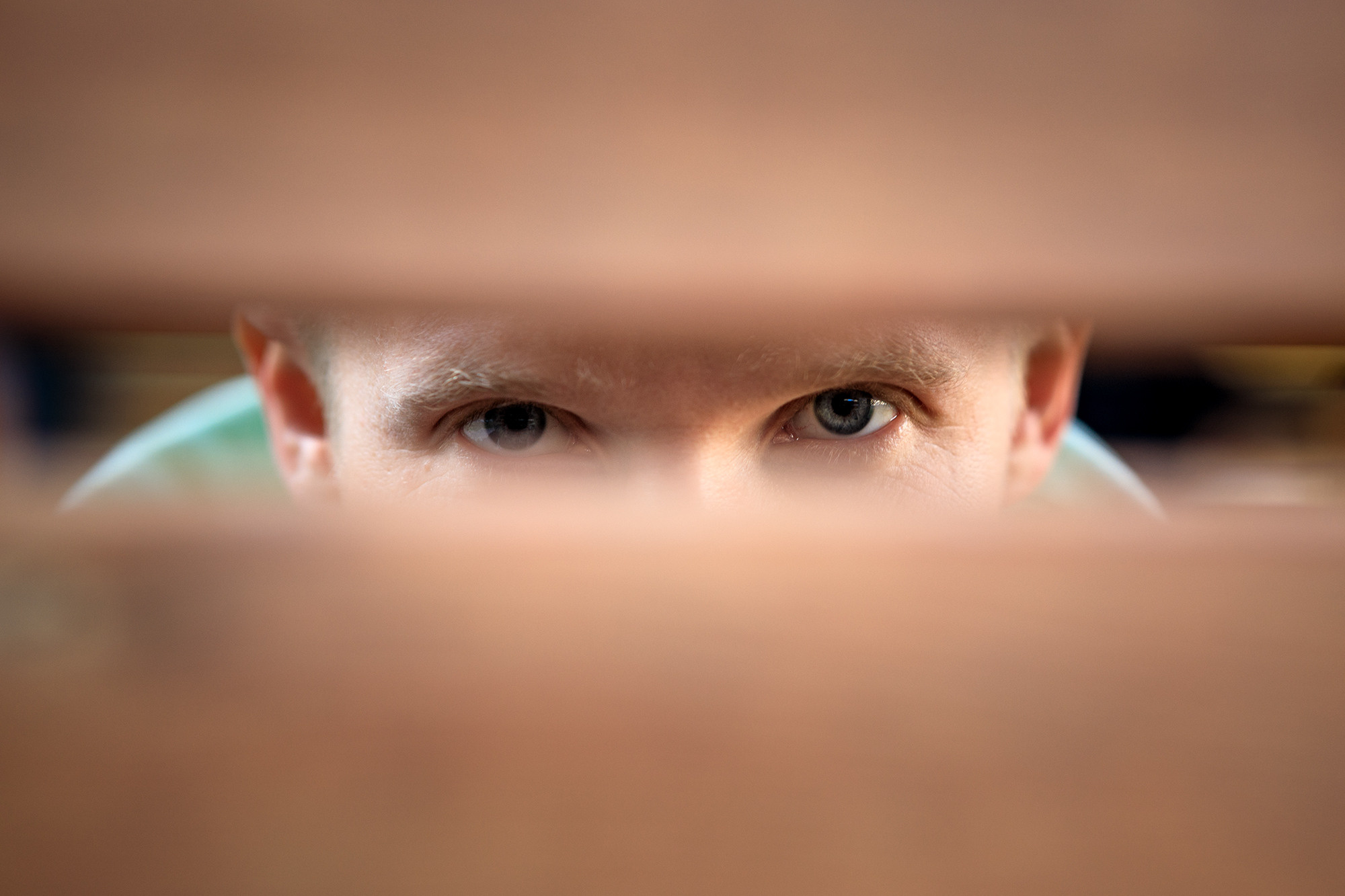 Прогулка по городу Каменск-Уральский, мужской портрет. Фотограф в городе Каменск-Уральский — Метелёв Андрей