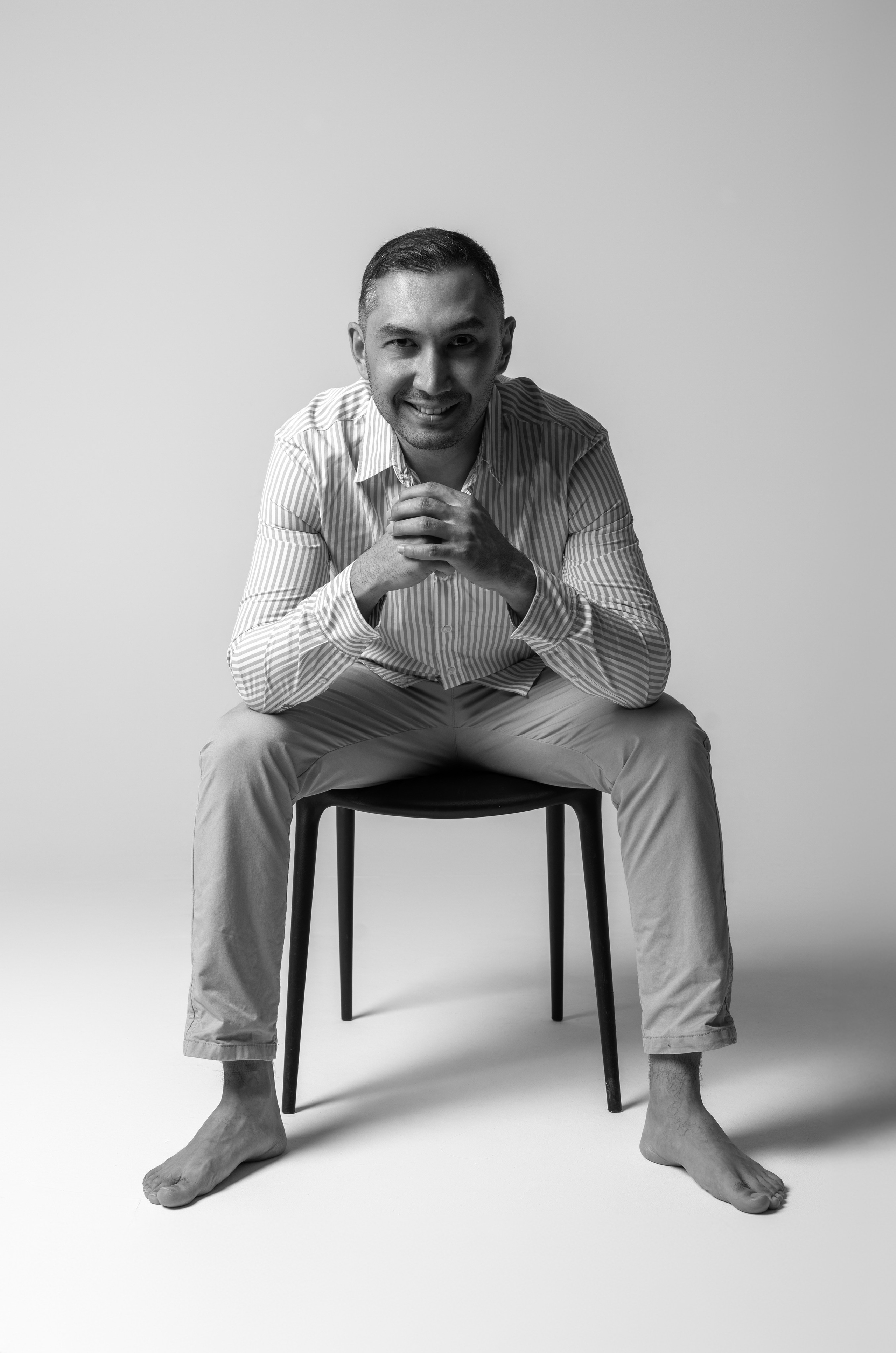 Мужская фотосессия в стиле минимализм. Портретный фотограф в Москве Фарид Леонов