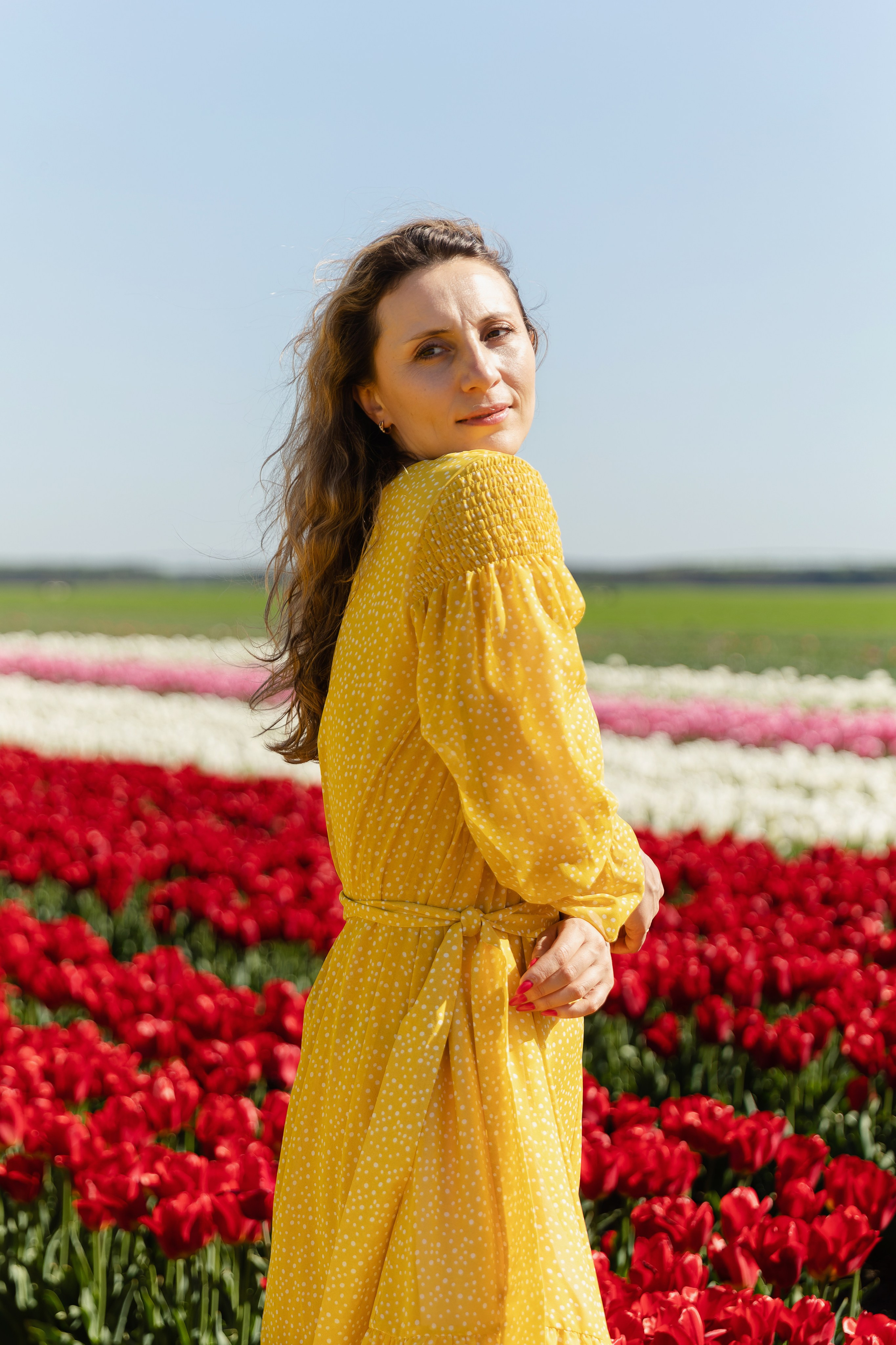 Фотографии с тюльпановых полей Пинск. Репортажный и свадебный фотограф в Минске Шамко Анатолий