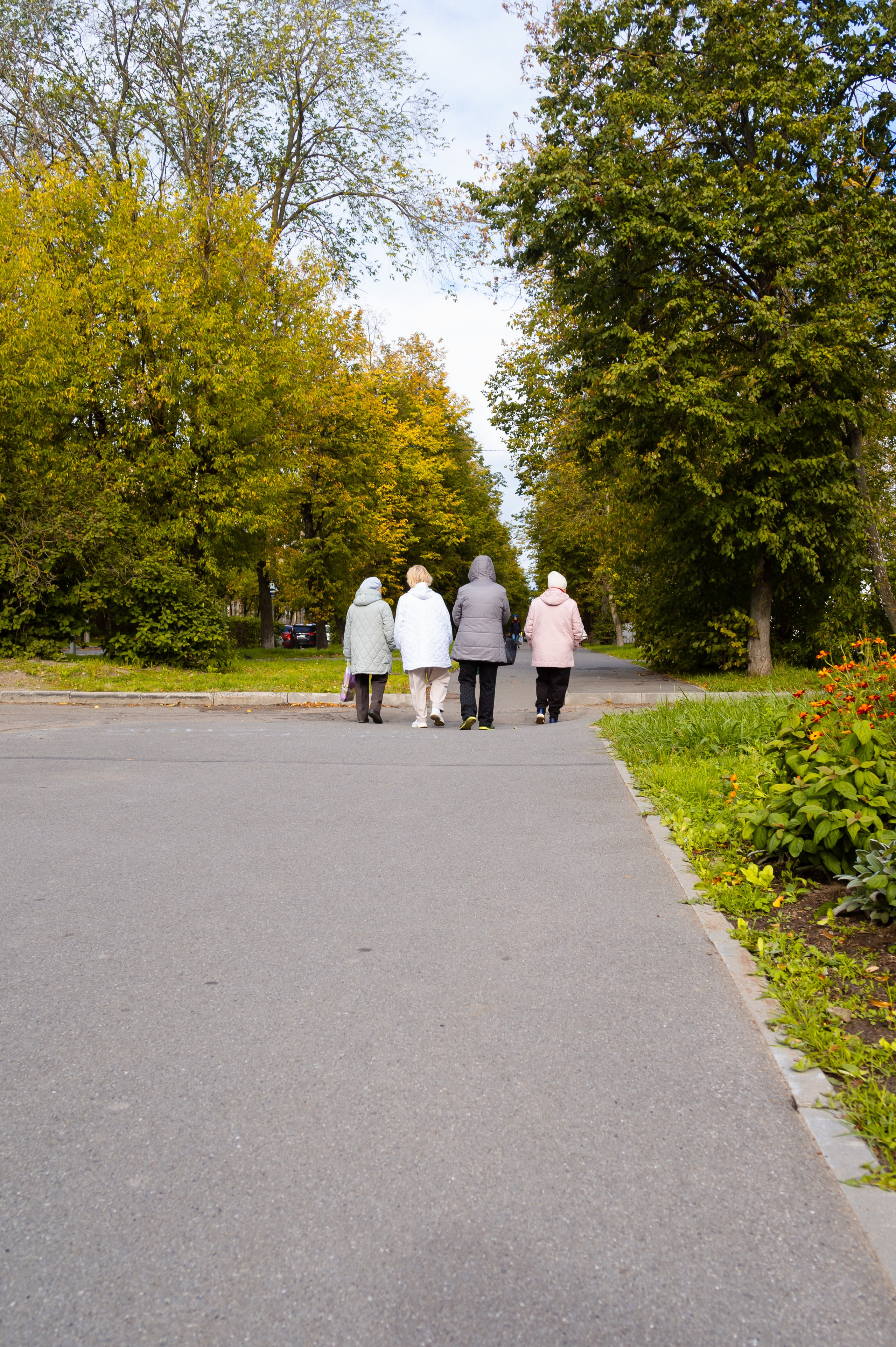 Сентябрь 2025. Den Mirov — Фотограф, Музыкант