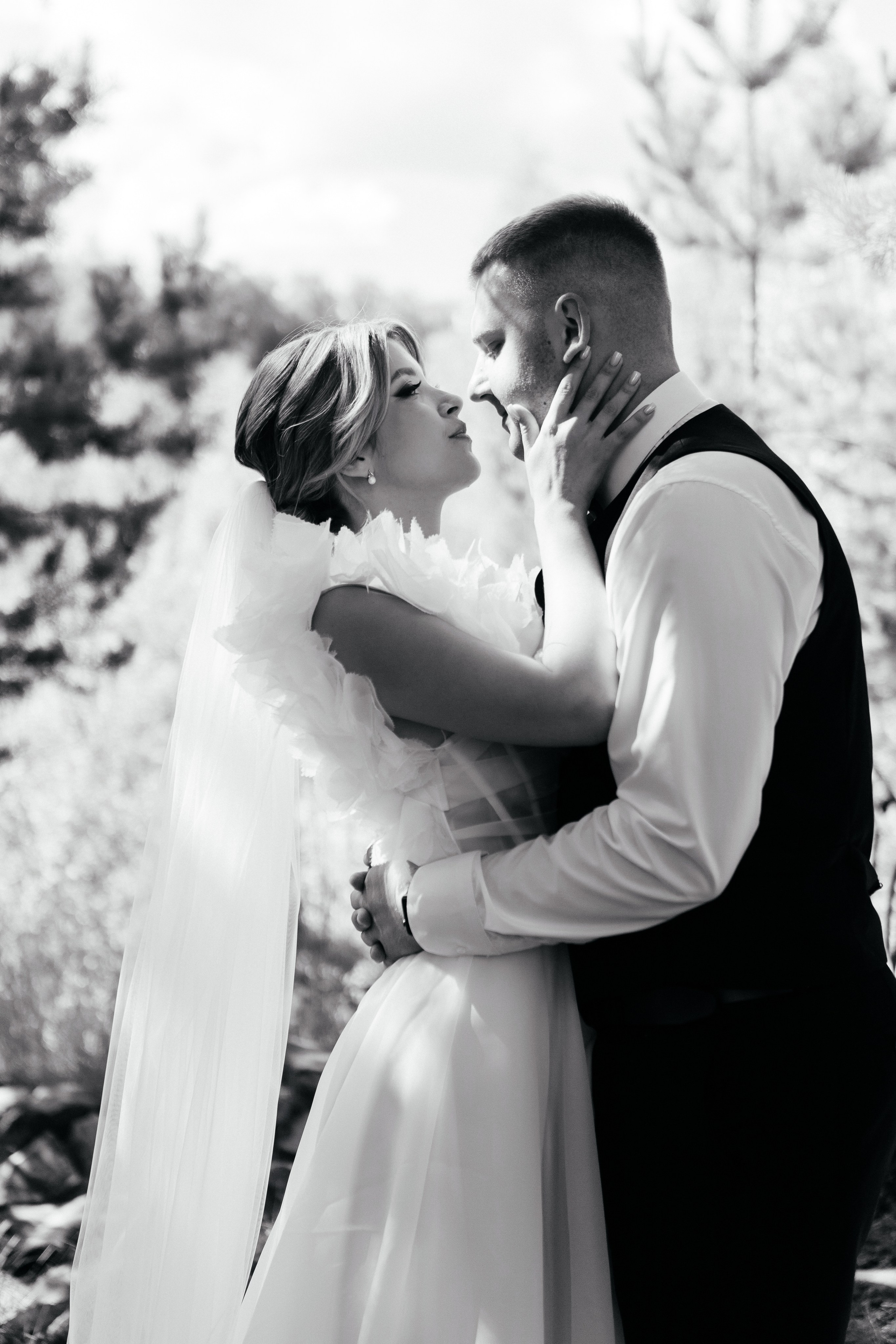 Взгляды полные счастья. Свадебный фотограф в Туле, Москве. Ангелина Зеленина