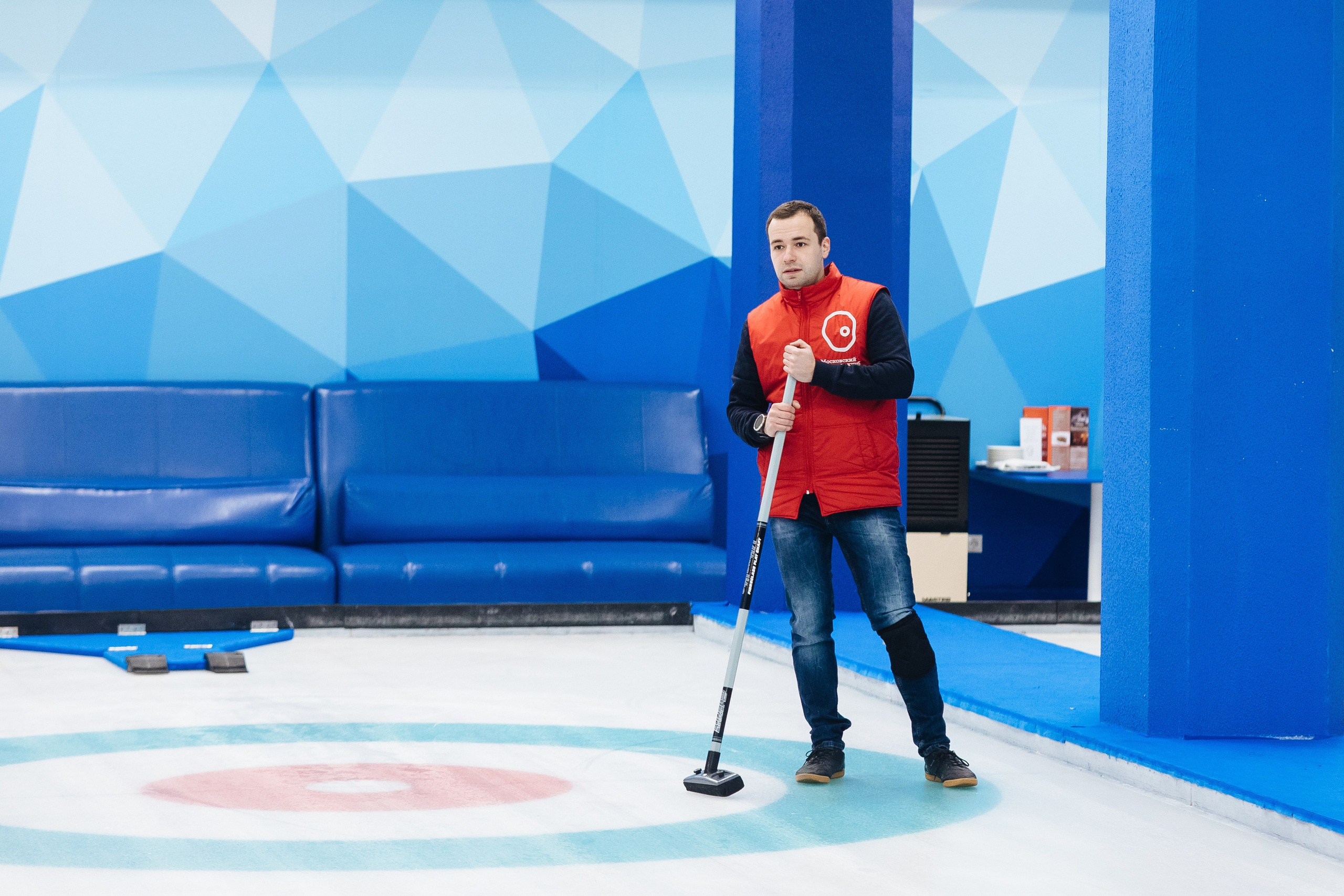 Корпоратив в кёрлинге. Свадебный и семейный фотограф Екатерина Иванова