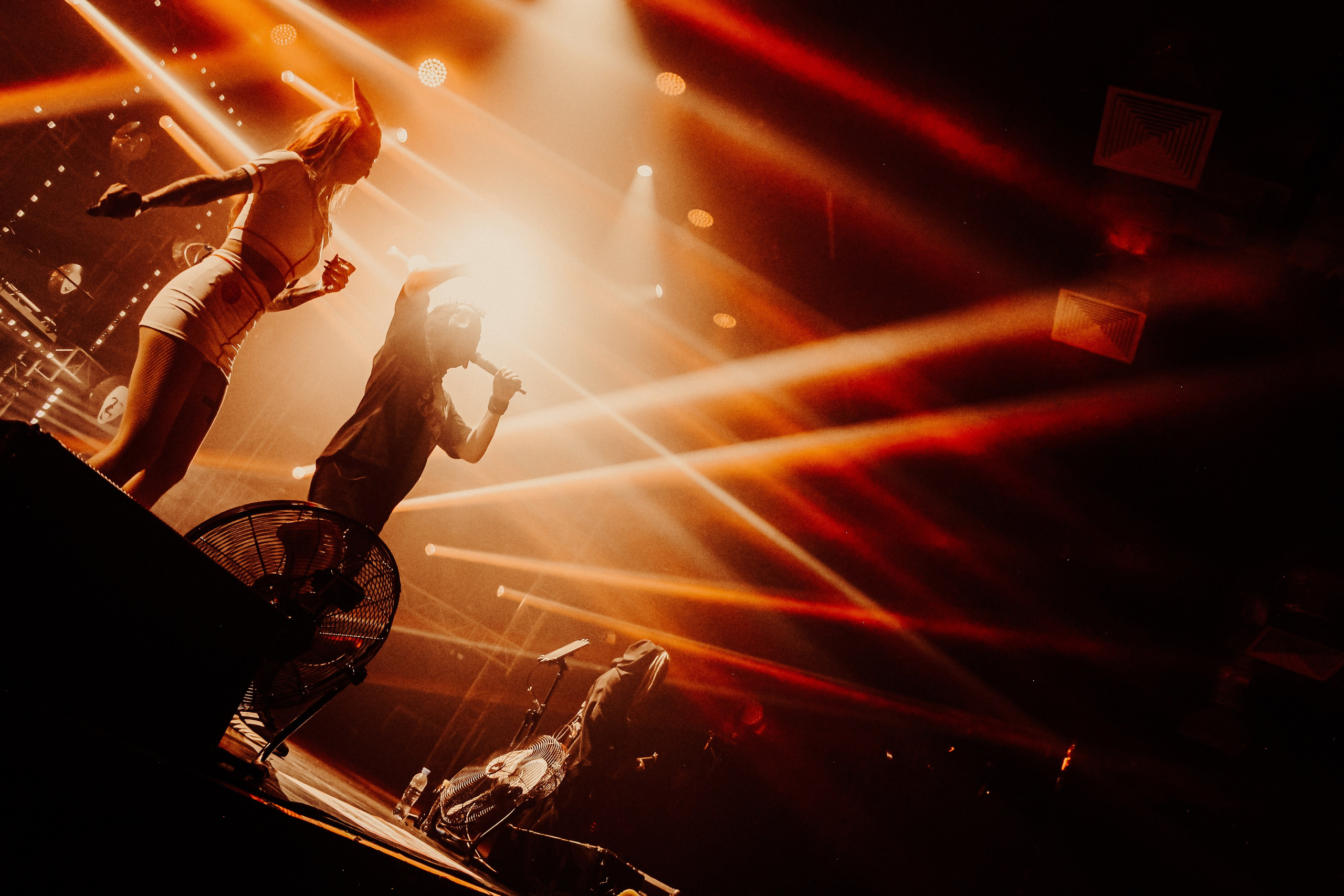 ПНЕВМОСЛОН/ЛЕГКИЙ СЕАНС | A2. Фотограф из Петербурга Софи Веритас Концерты и портреты