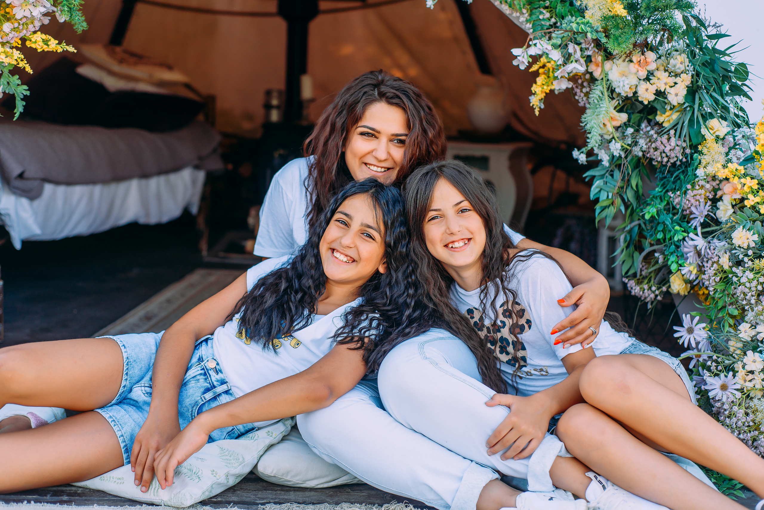 Араксия с дочками. Детский и семейный фотограф Эльмира Веселова