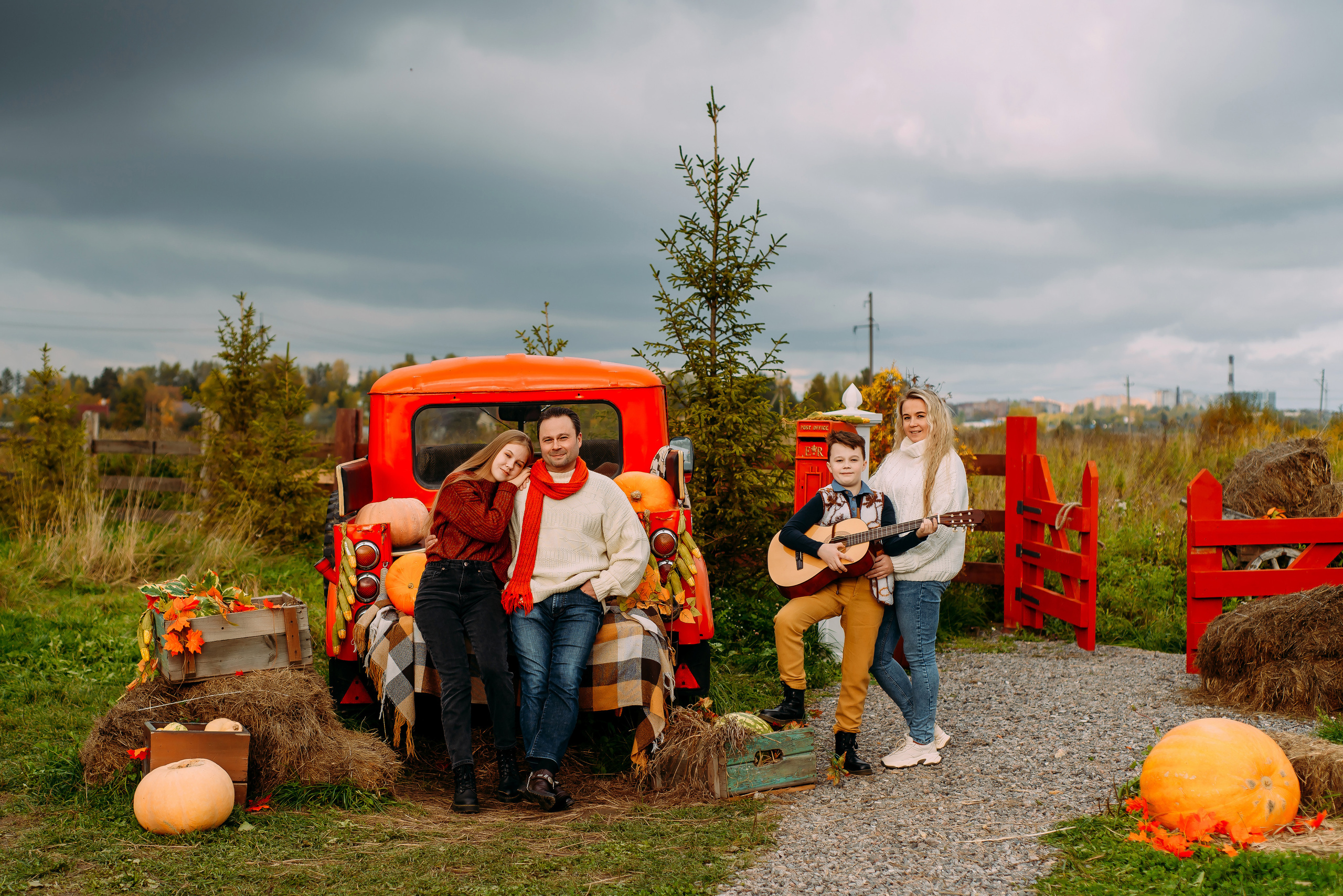 Елена с семьей. Детский и семейный фотограф Эльмира Веселова