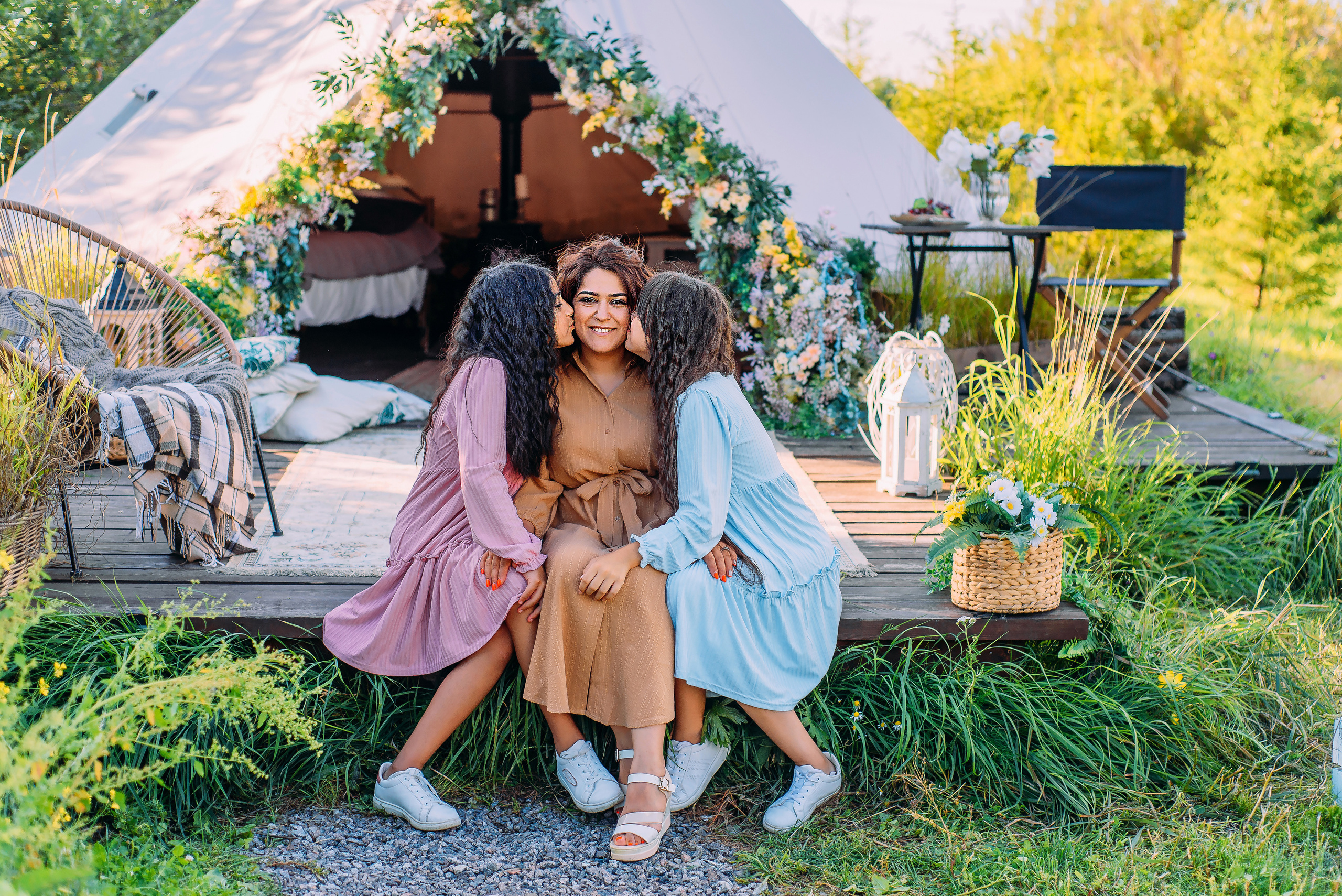 Араксия с дочками. Детский и семейный фотограф Эльмира Веселова