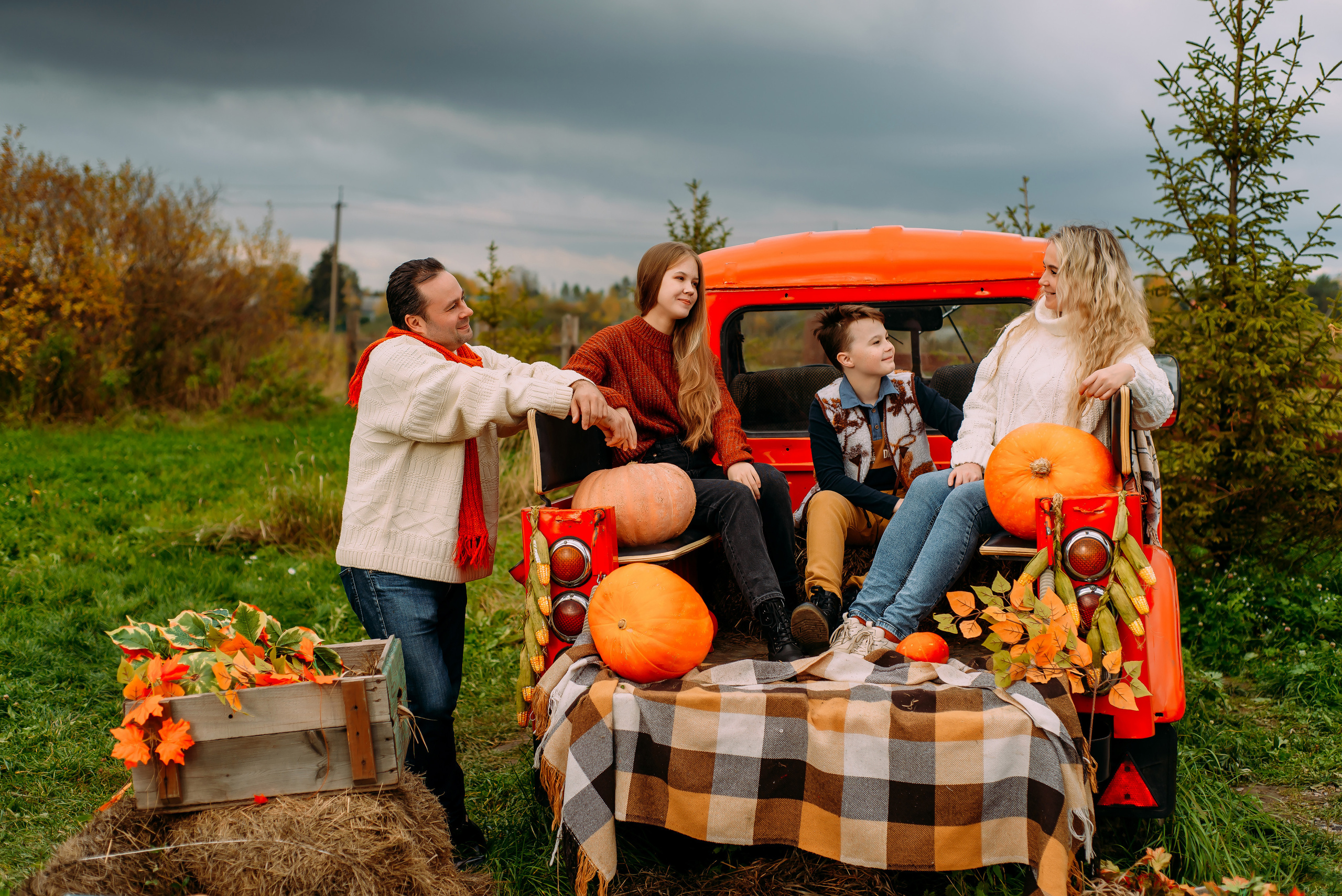 Елена с семьей. Детский и семейный фотограф Эльмира Веселова